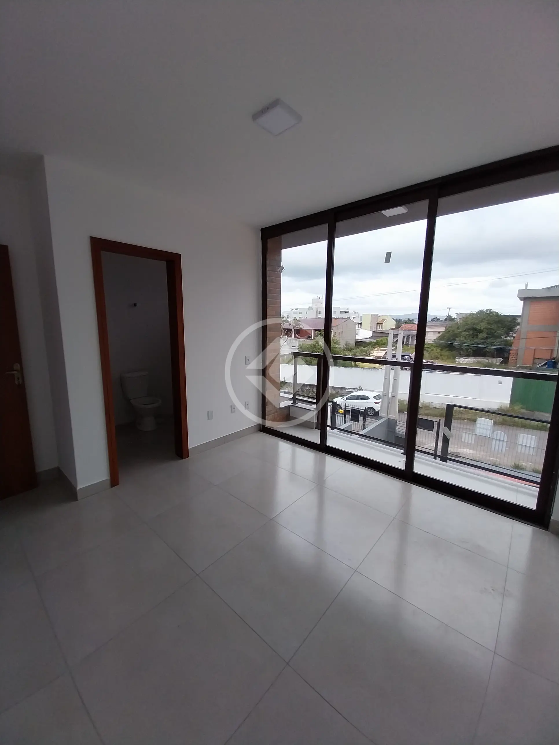 Image 10 - Sobrado em SERRARIA, São José - SC