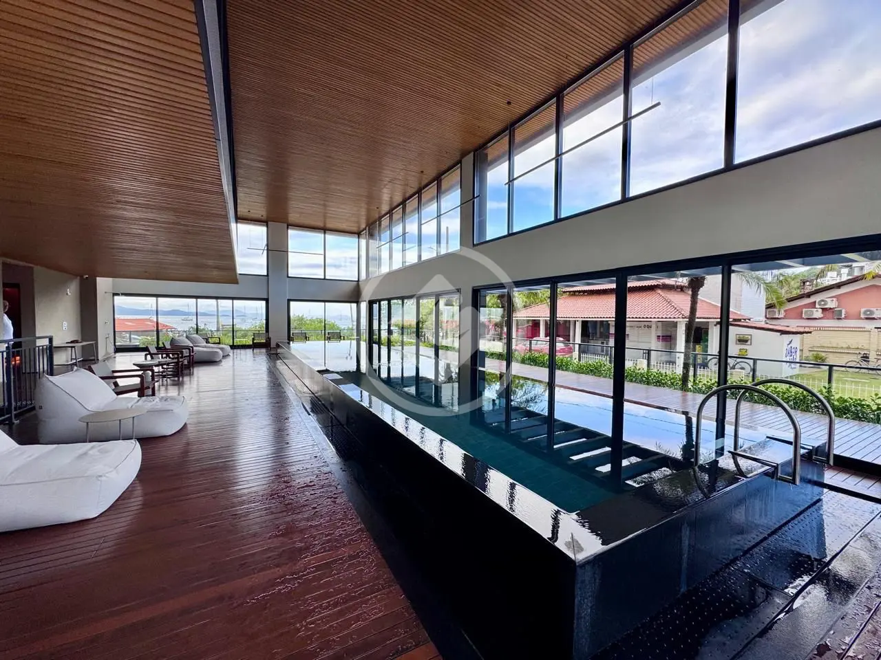 Imagem 2 - Apartamento em JURERÊ, Florianópolis - SC