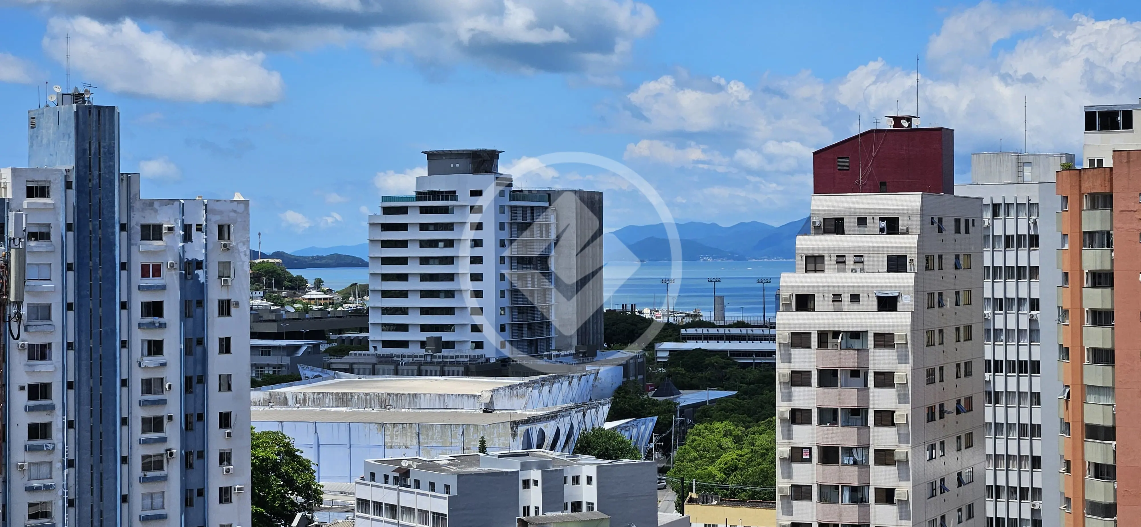 Apartamento CENTRO, Florianópolis - SC — foto 1