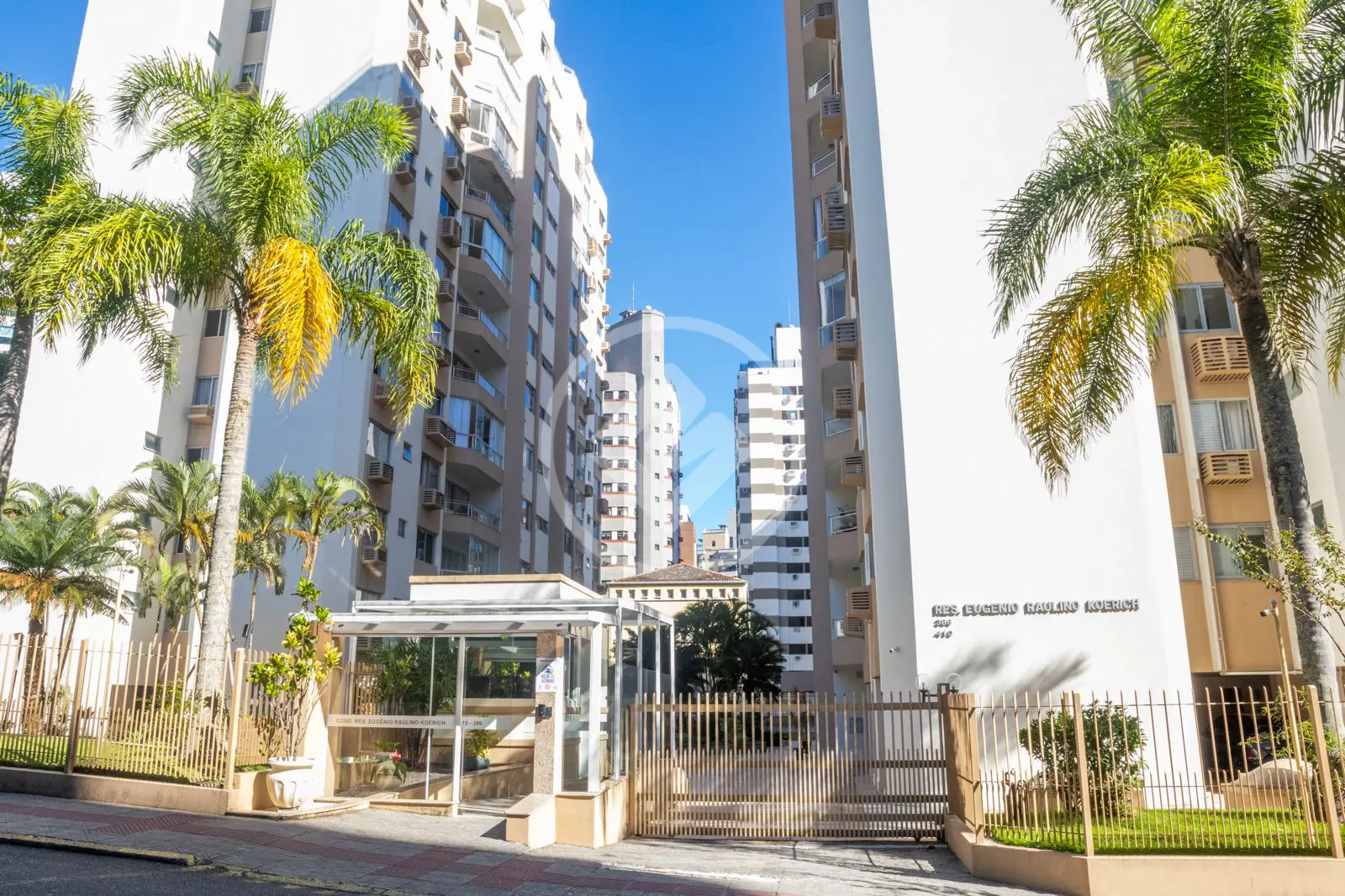 Imagem 2 - Apartamento em CENTRO, Florianópolis - SC