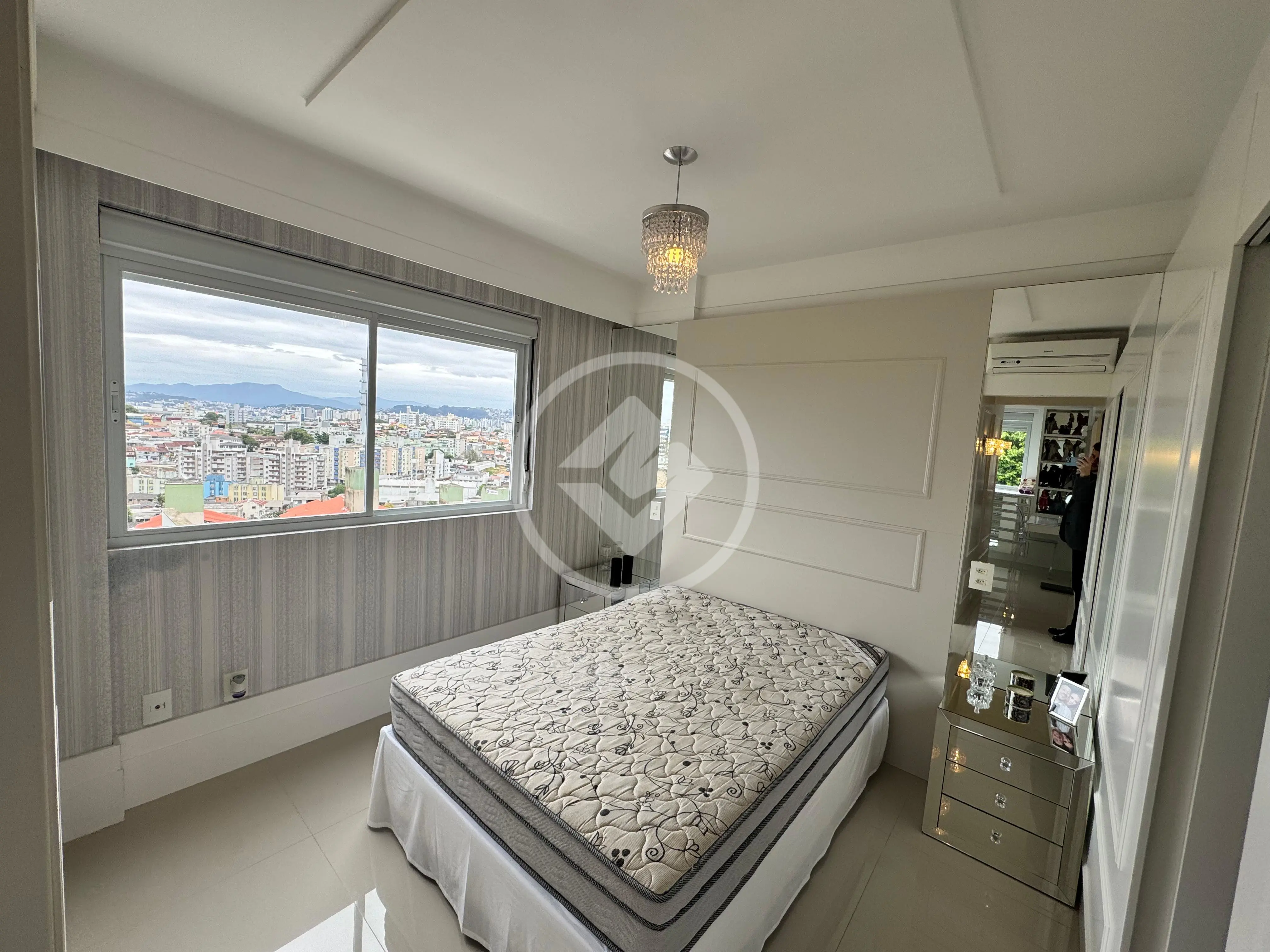 Imagem 2 - Apartamento em Capoeiras, Florianópolis - SC