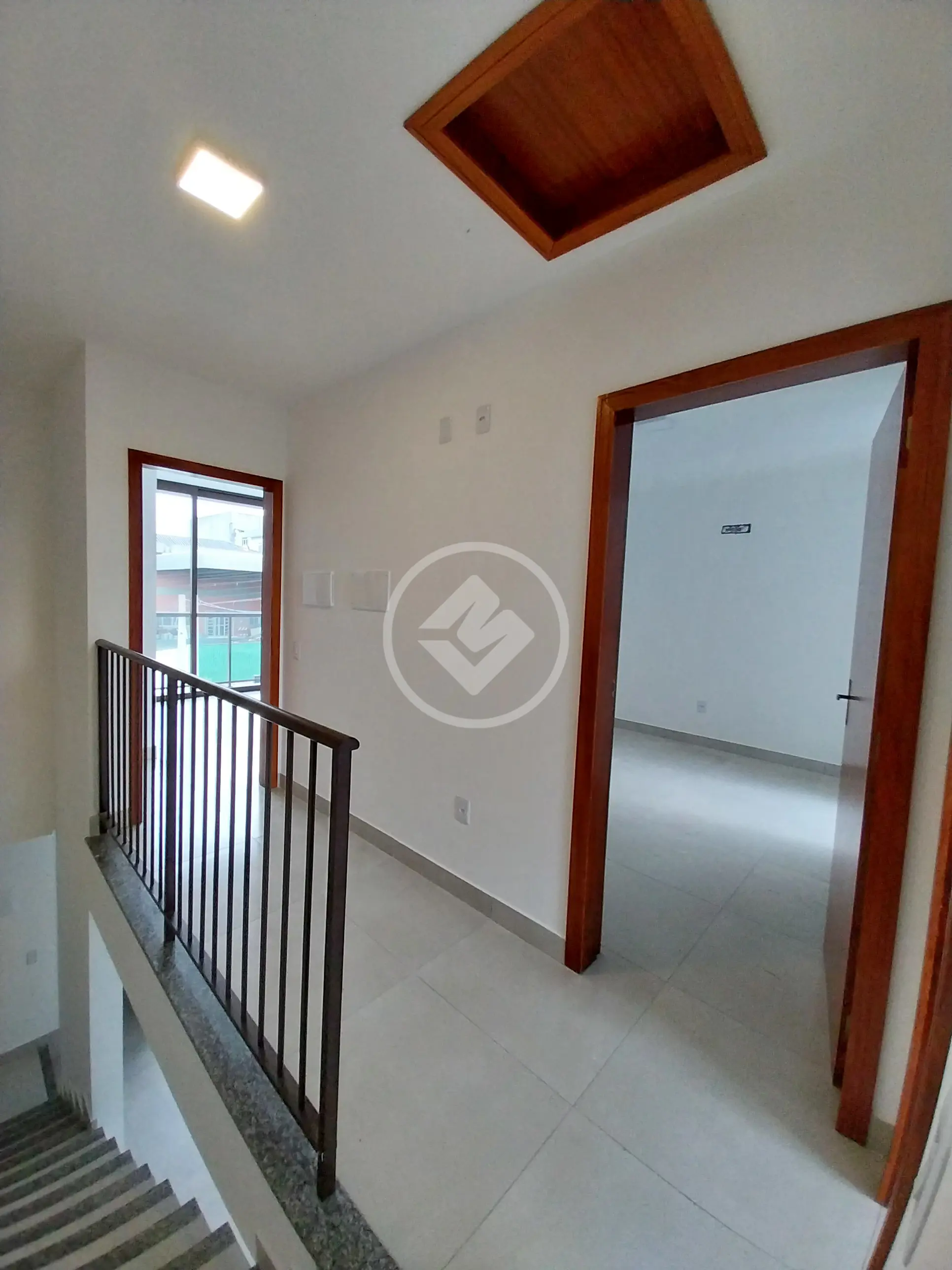 Imagem 4 - Sobrado em SERRARIA, São José - SC