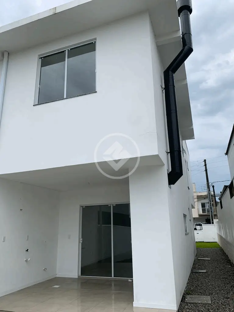 Imagem 2 - Casa em CACHOEIRA DO BOM JESUS, Florianópolis - SC