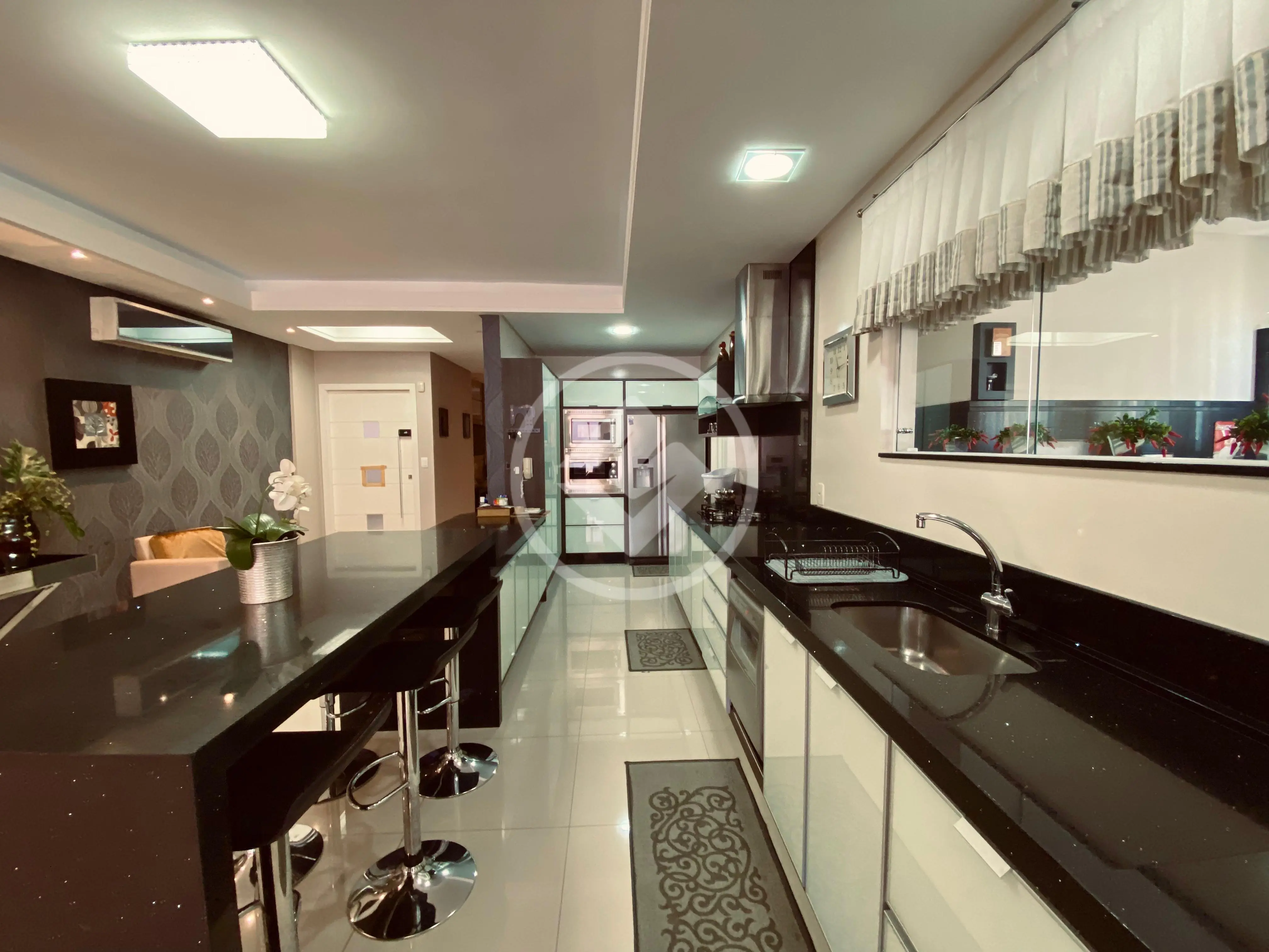 Imagem 3 - Apartamento em Meia Praia, Itapema - SC