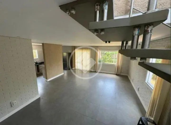 Imagem 2 - Casa em São João do Rio Vermelho, Florianópolis - SC