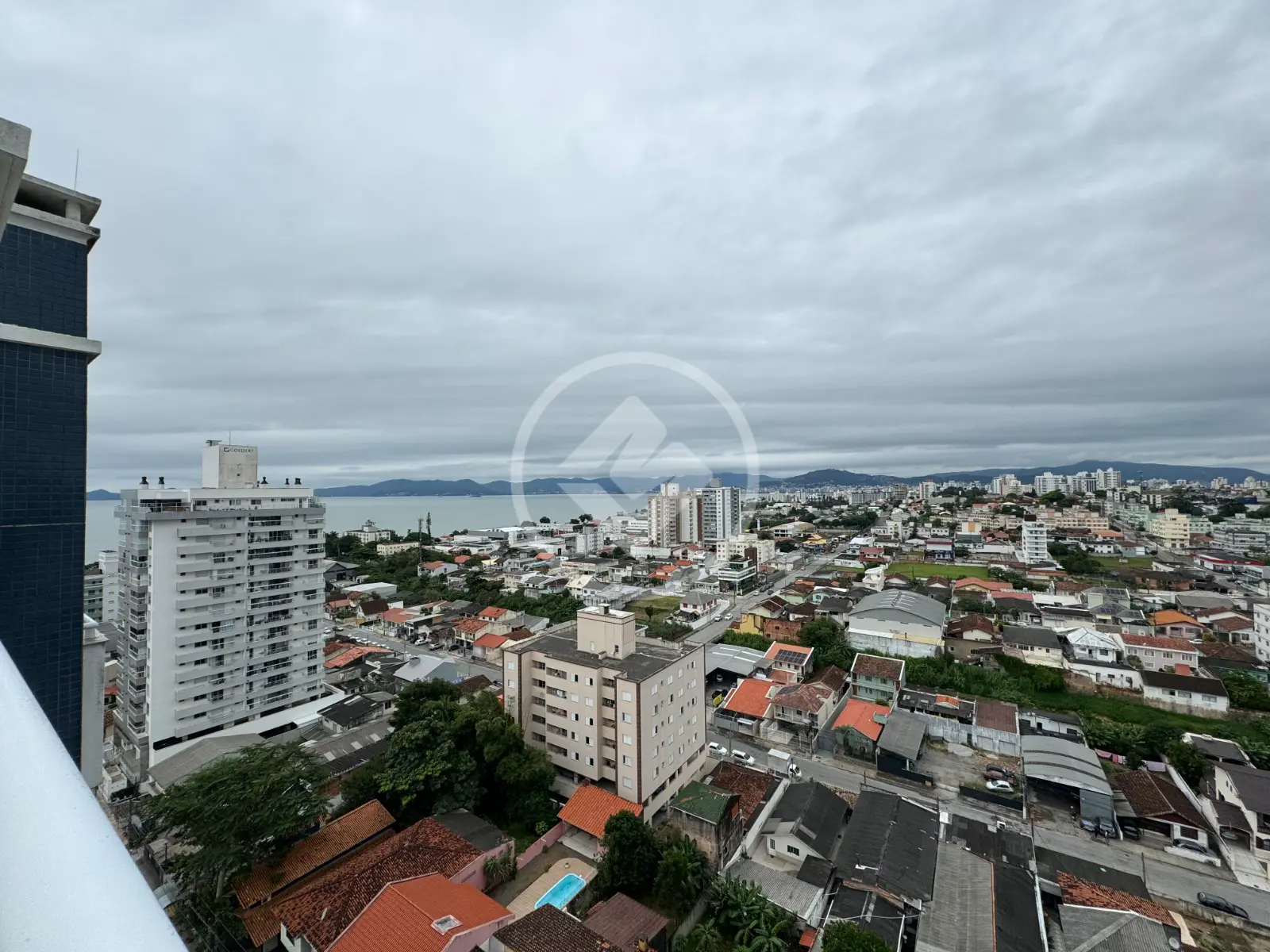 Image 35 - Cobertura em Barreiros, São José - SC