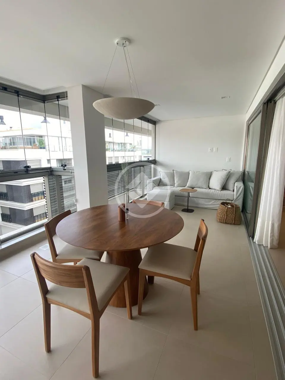Imagem 1 - Cobertura Duplex em JURERÊ, Florianópolis - SC