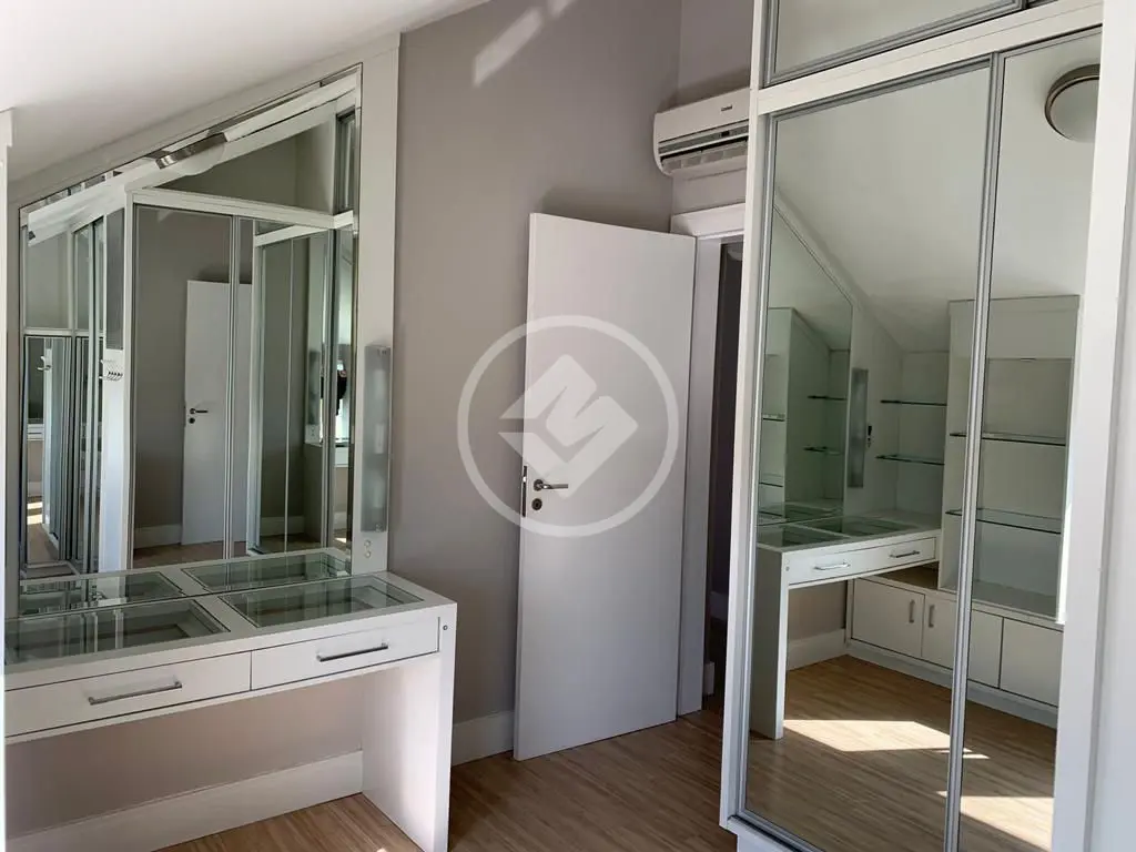 Imagem 3 - Cobertura em COQUEIROS, Florianópolis - SC