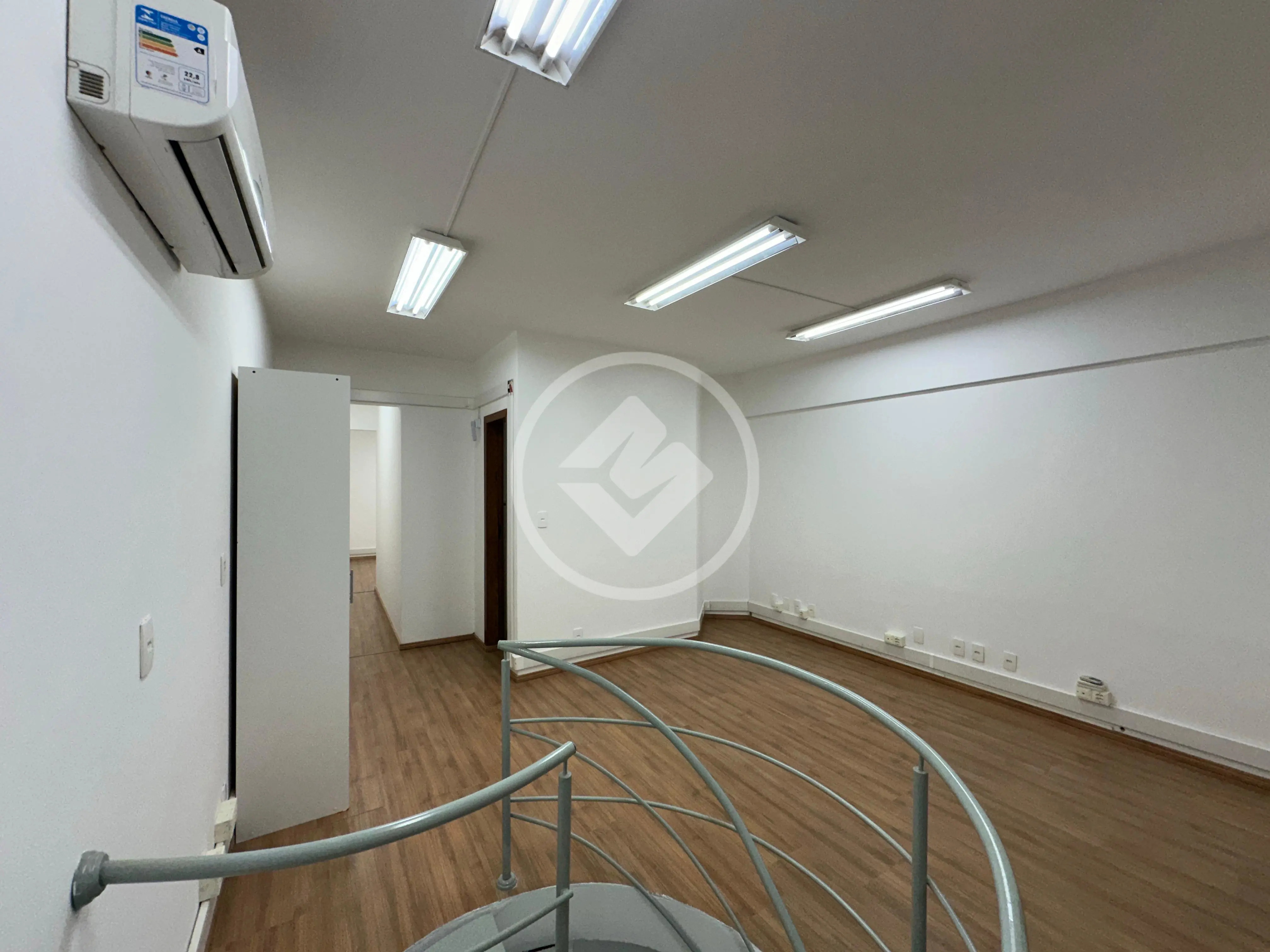 Imagem 1 - Sala Comercial em Centro, Florianópolis - SC