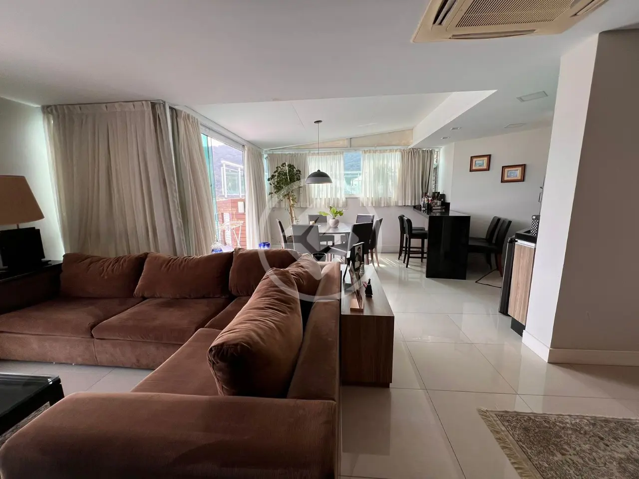 Imagem 2 - Apartamento em Lagoa da Conceição, Florianópolis - SC