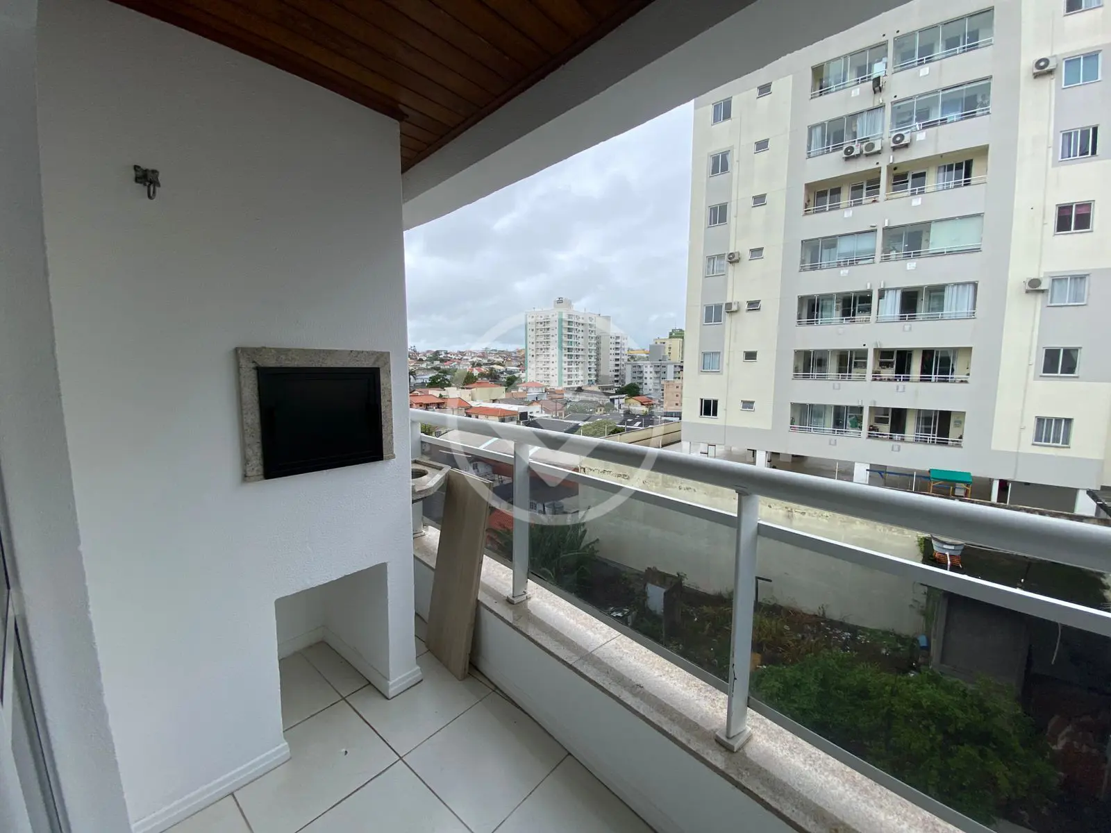 Imagem 3 - Apartamento em Barreiros, São José - SC