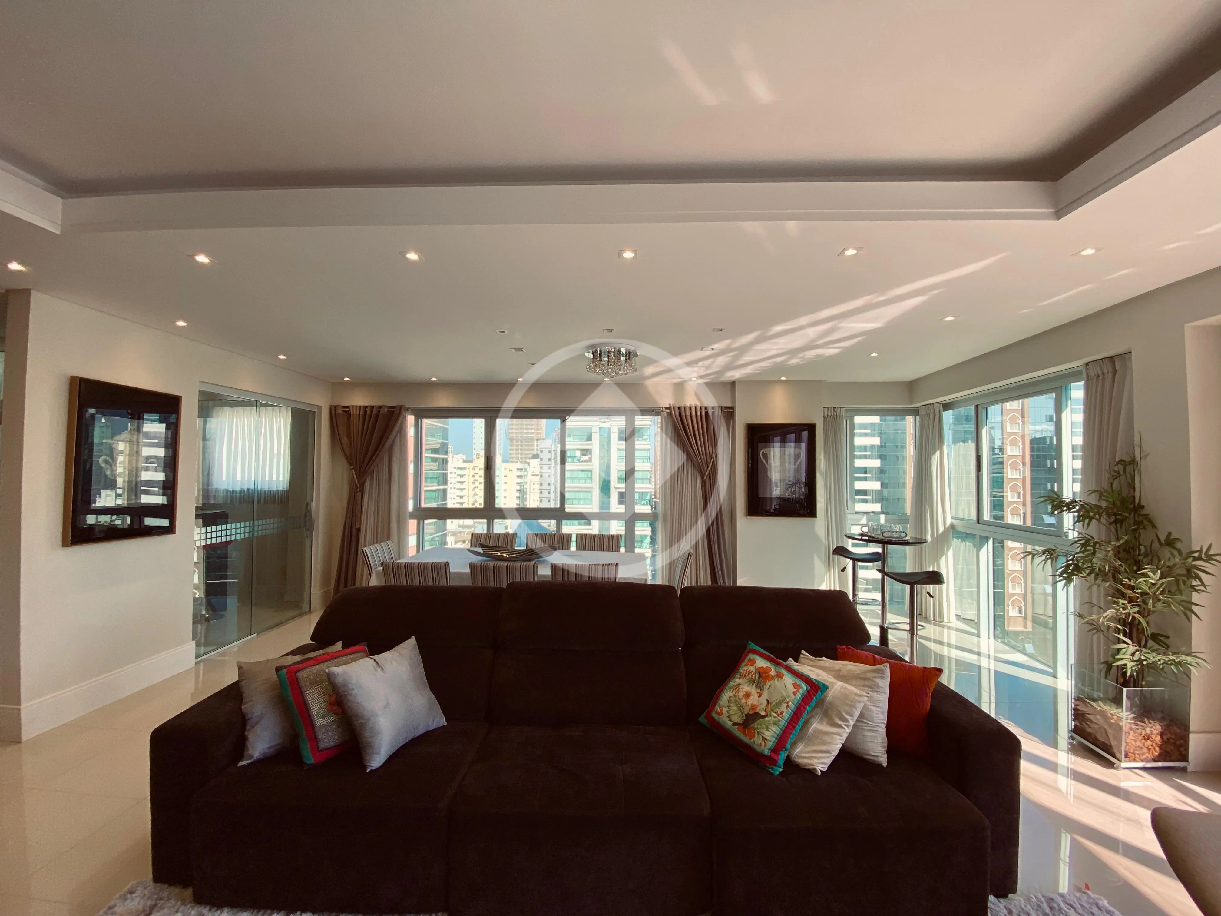 Imagem 5 - Apartamento em Meia Praia, Itapema - SC