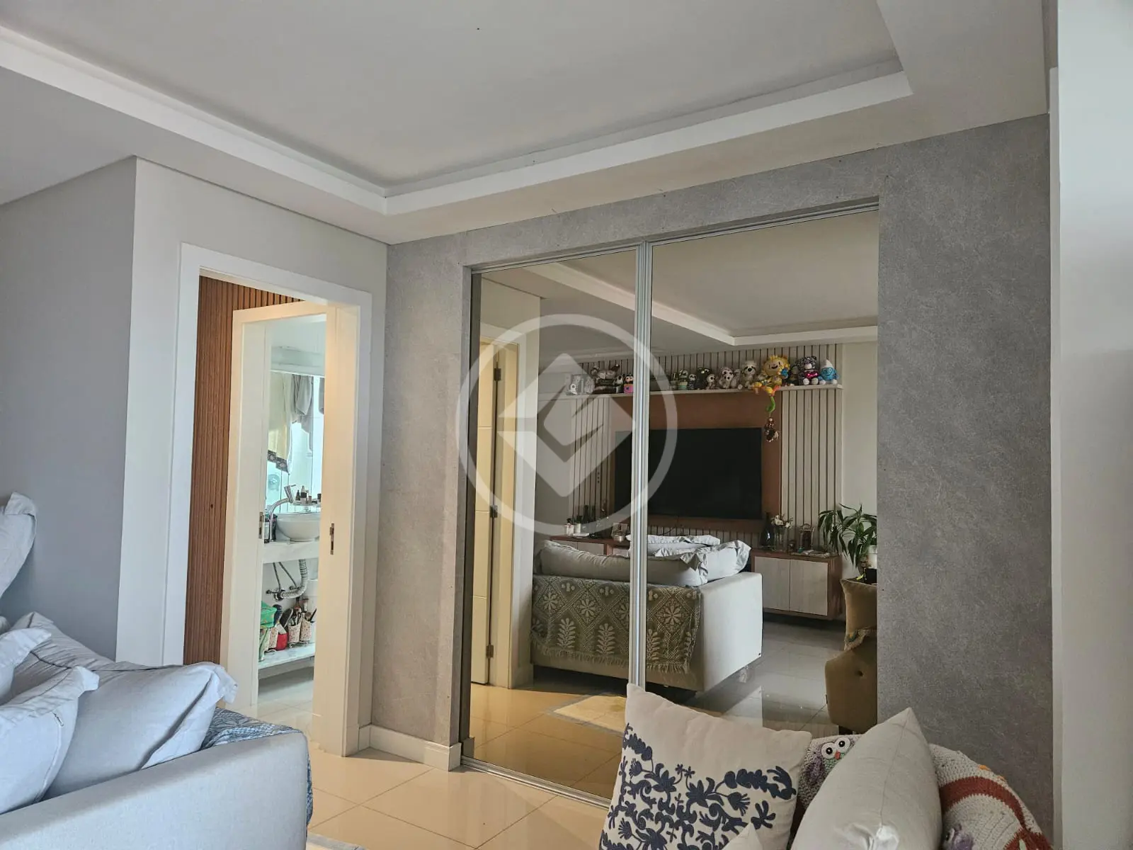 Imagem 5 - Apartamento em CANASVIEIRAS, Florianópolis - SC