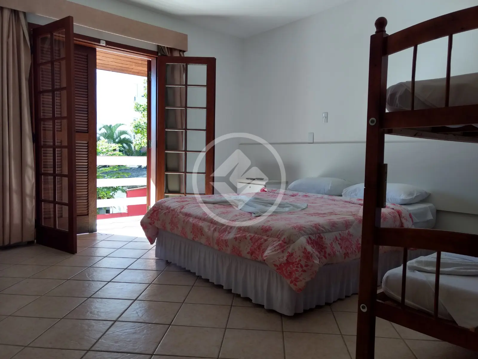 Imagem 5 - Hotel / Motel / Pousada em CANASVIEIRAS, Florianópolis - SC