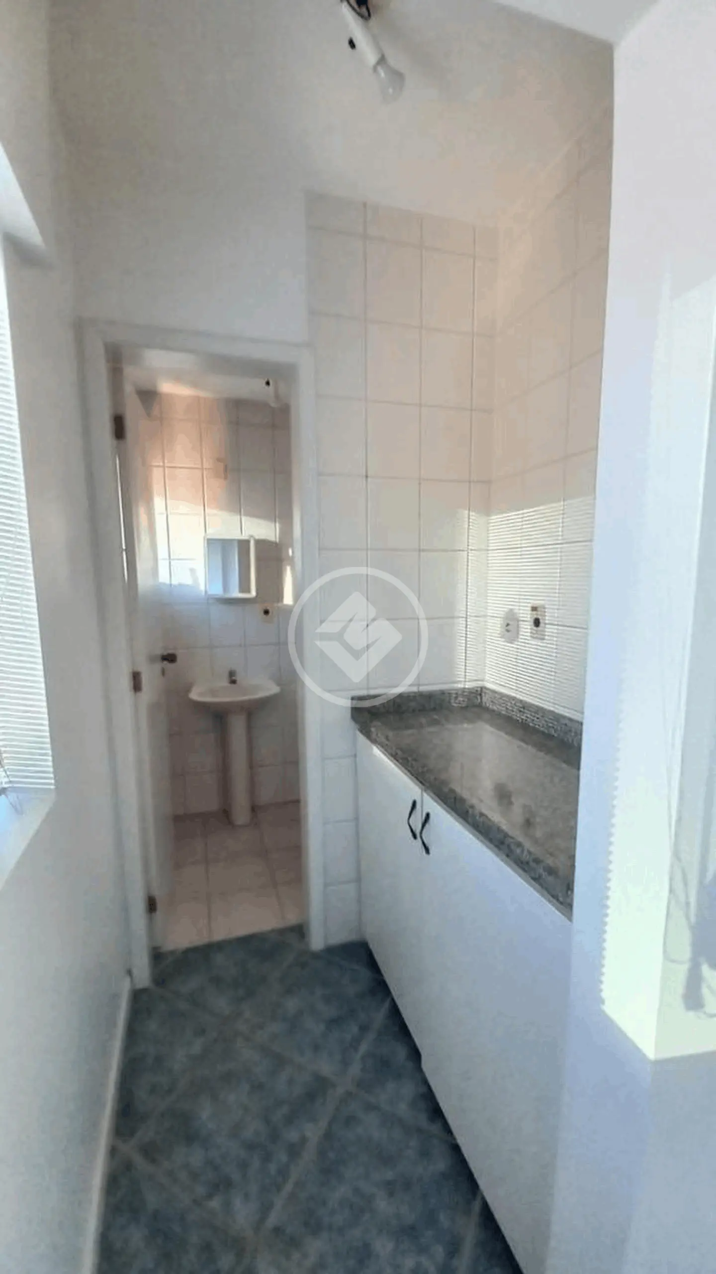 Imagem 2 - Sala Comercial em CENTRO, Florianópolis - SC
