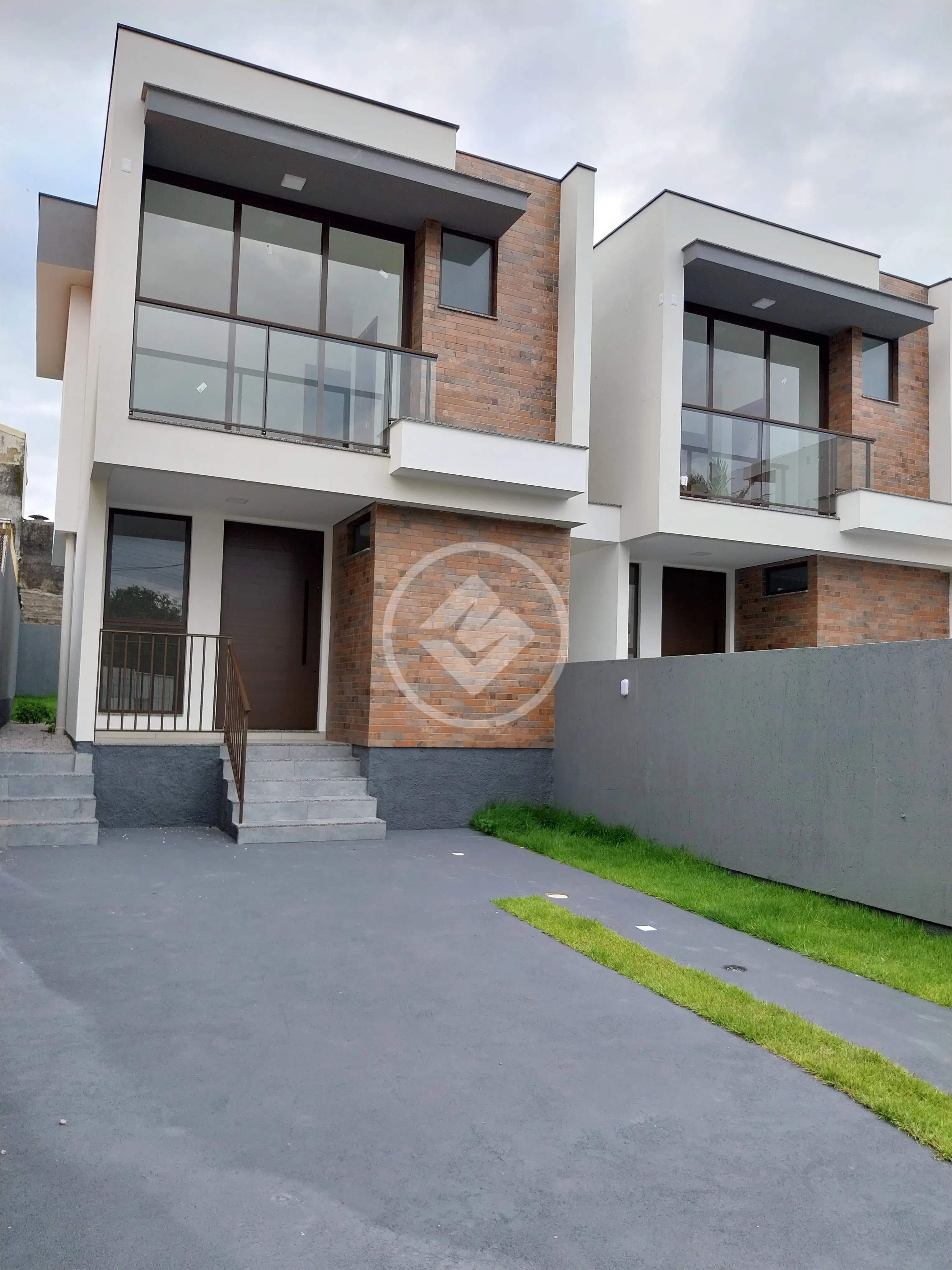 Sobrado SERRARIA, São José - SC — foto 1