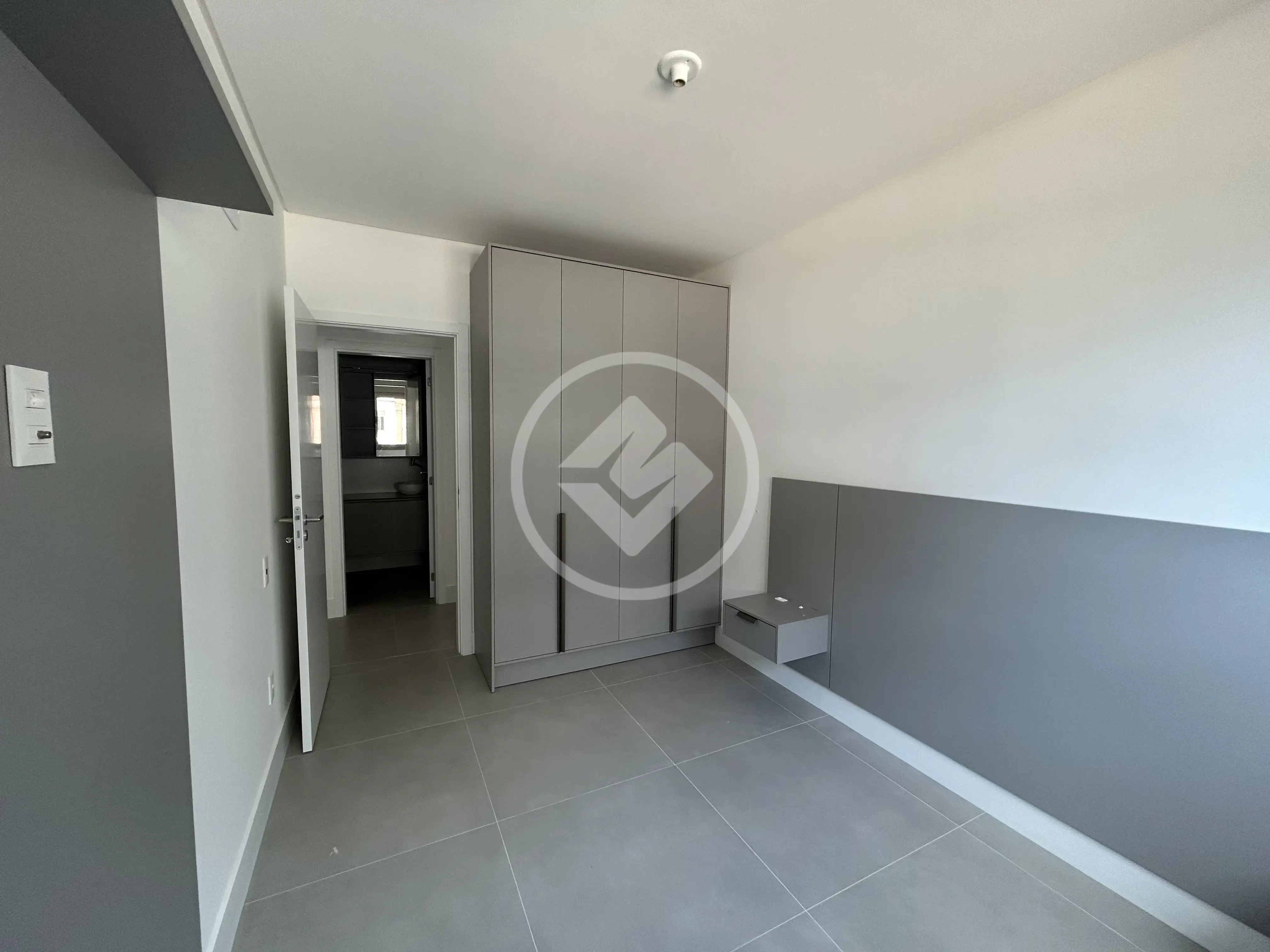 Imagem 1 - Apartamento em Córrego Grande, Florianópolis - SC