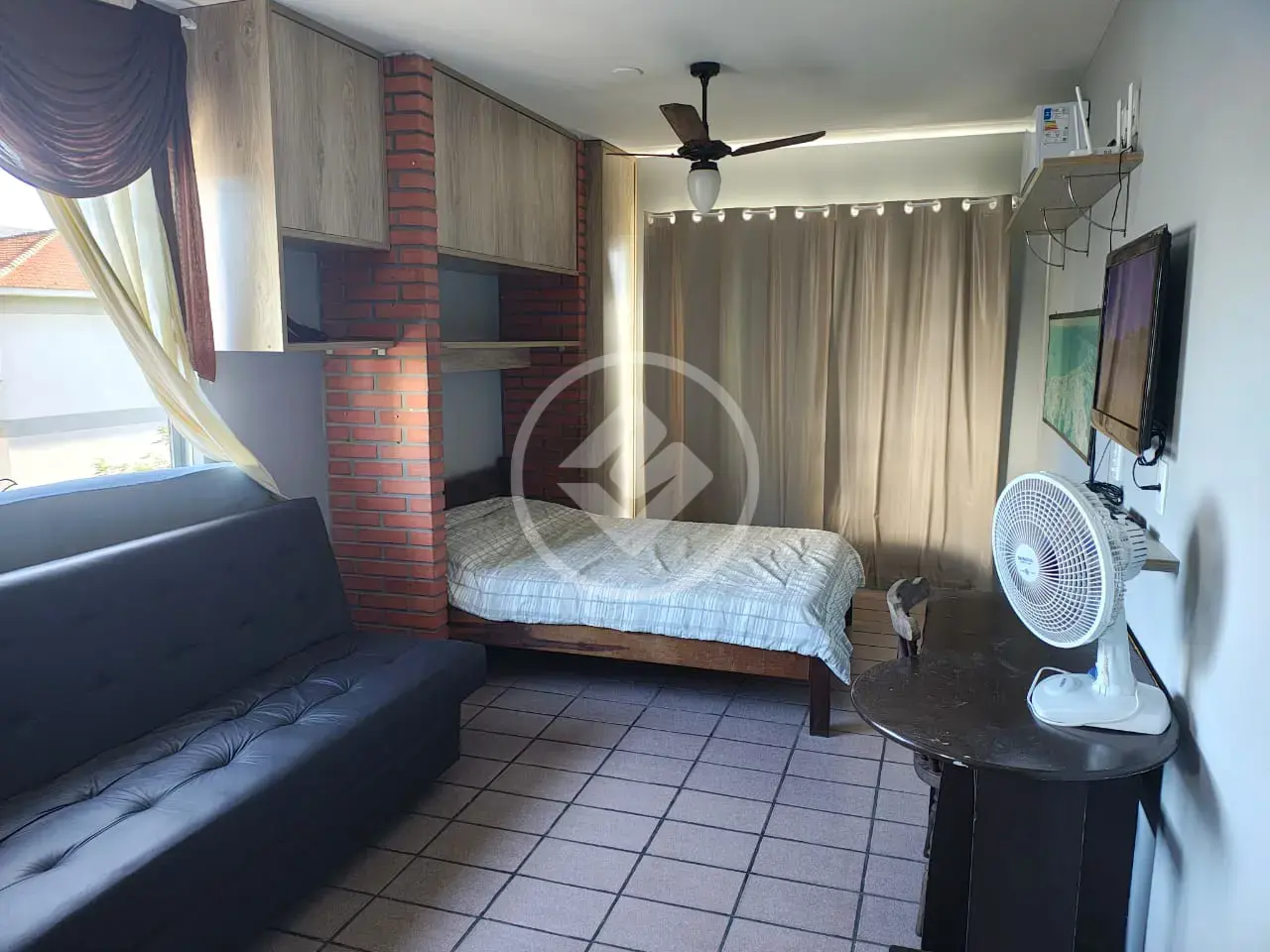 Imagem 1 - Loft / Studio em CANASVIEIRAS, Florianópolis - SC