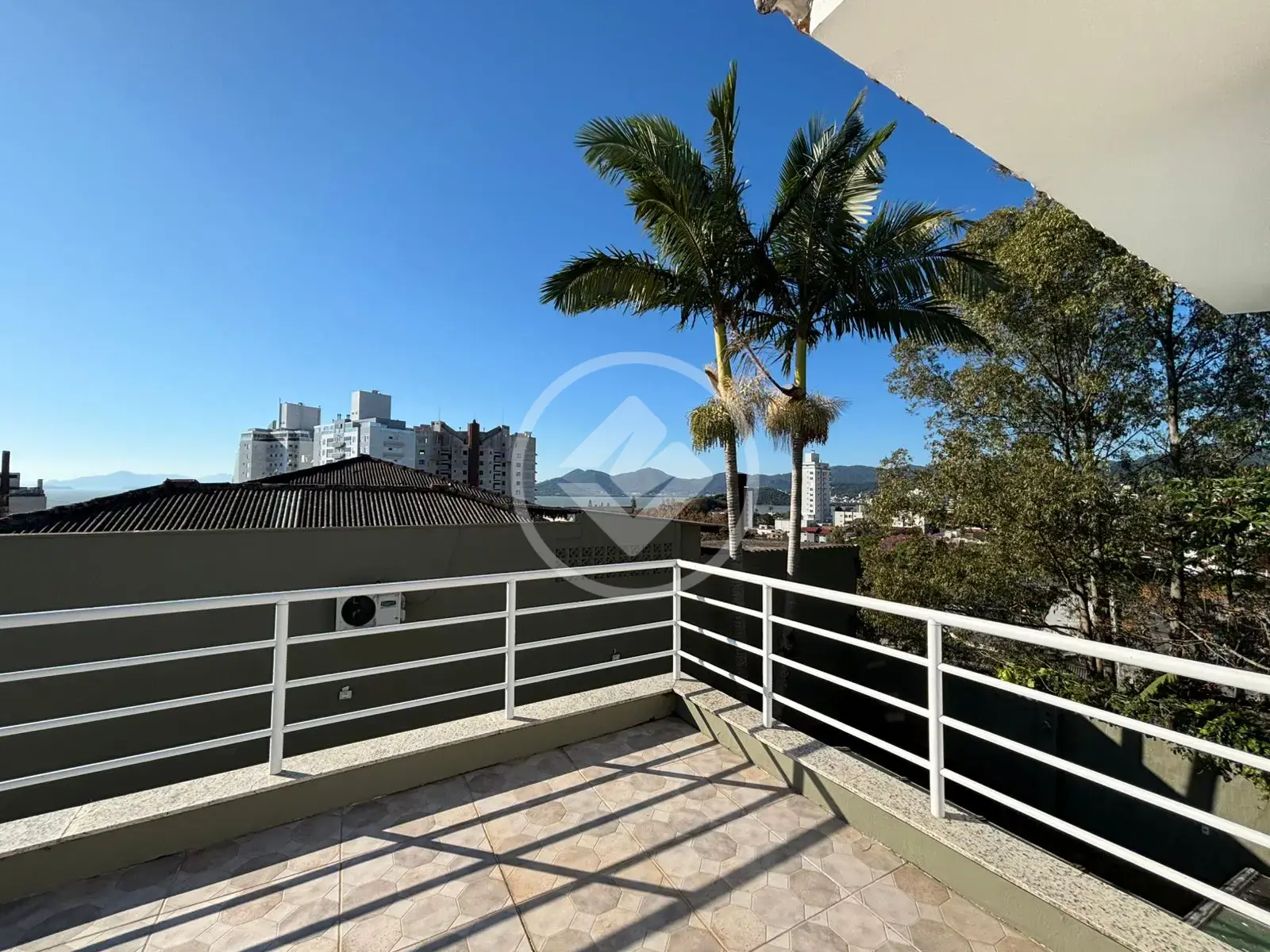 Imagem 1 - Casa em Agronômica, Florianópolis - SC