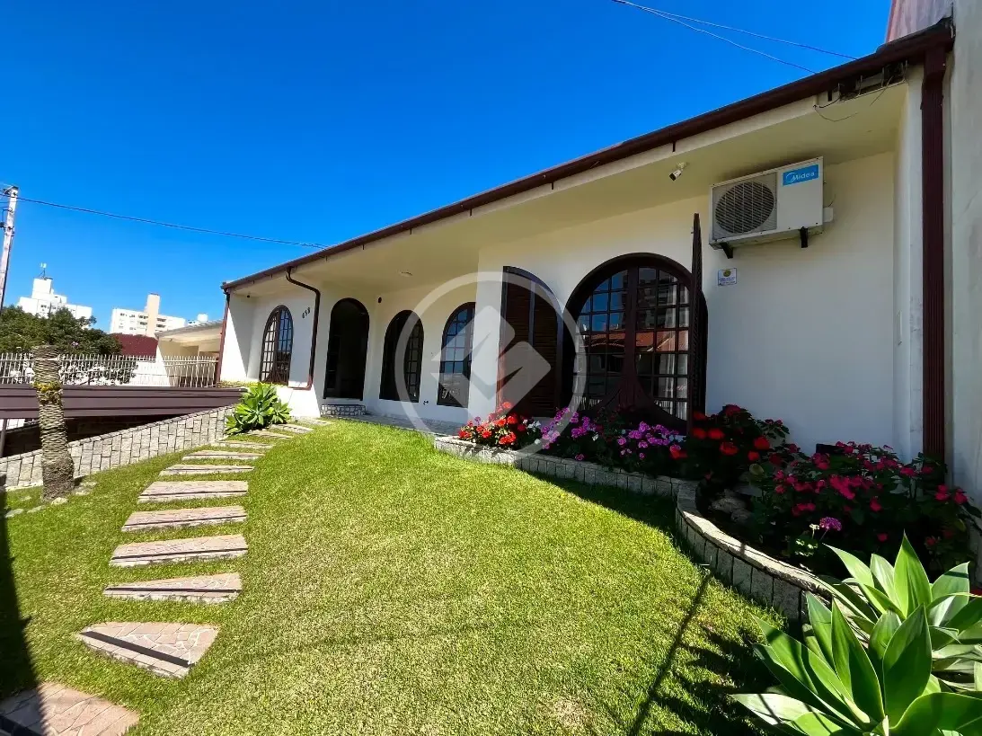 Imagem 1 - Casa em Barreiros, São José - SC