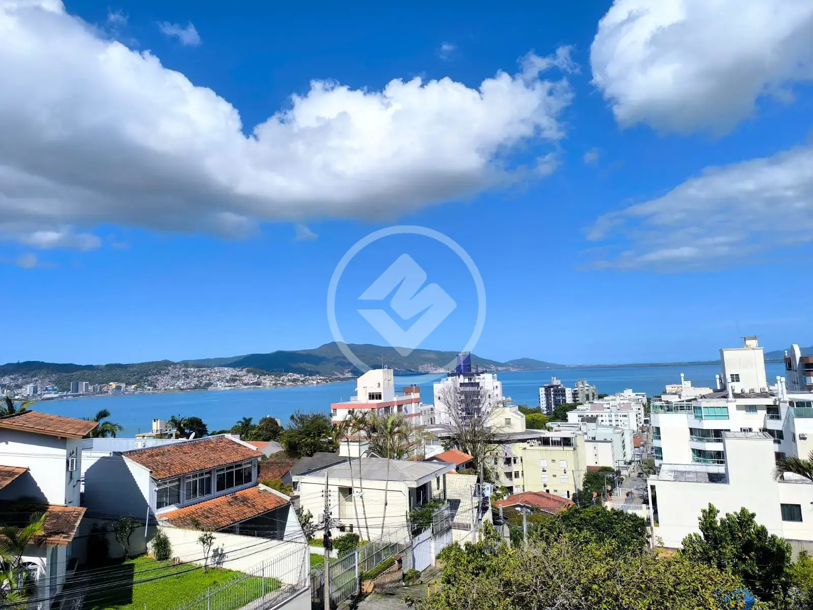 Imagem 1 - Apartamento em COQUEIROS, Florianópolis - SC