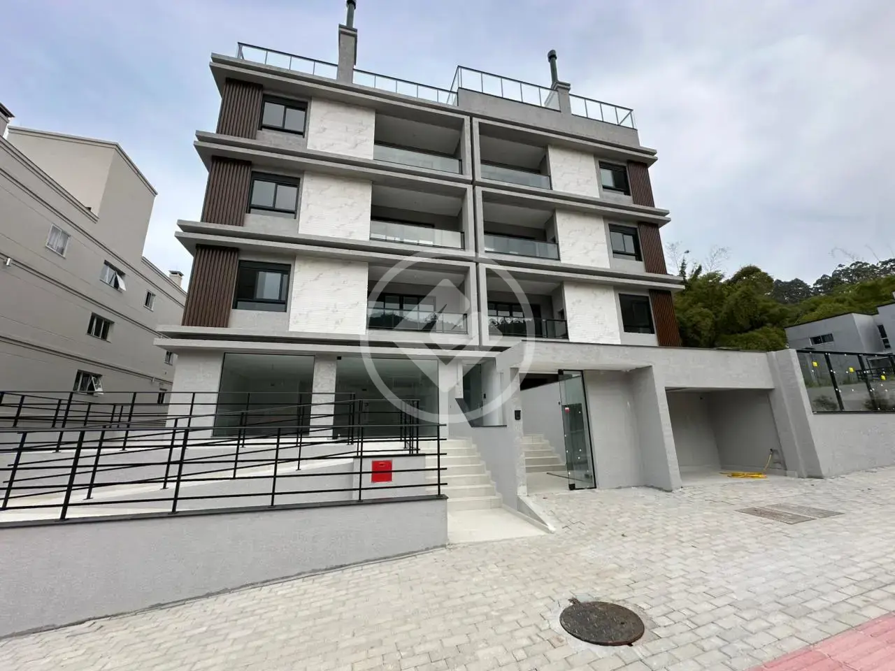Imagem 1 - Apartamento em CANASVIEIRAS, Florianópolis - SC
