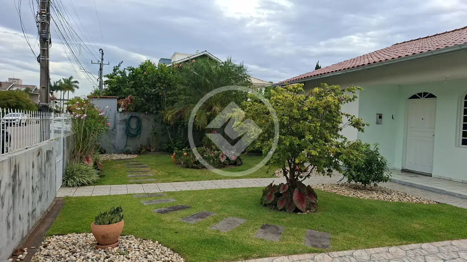 Imagem 1 - Terreno em JURERÊ, Florianópolis - SC