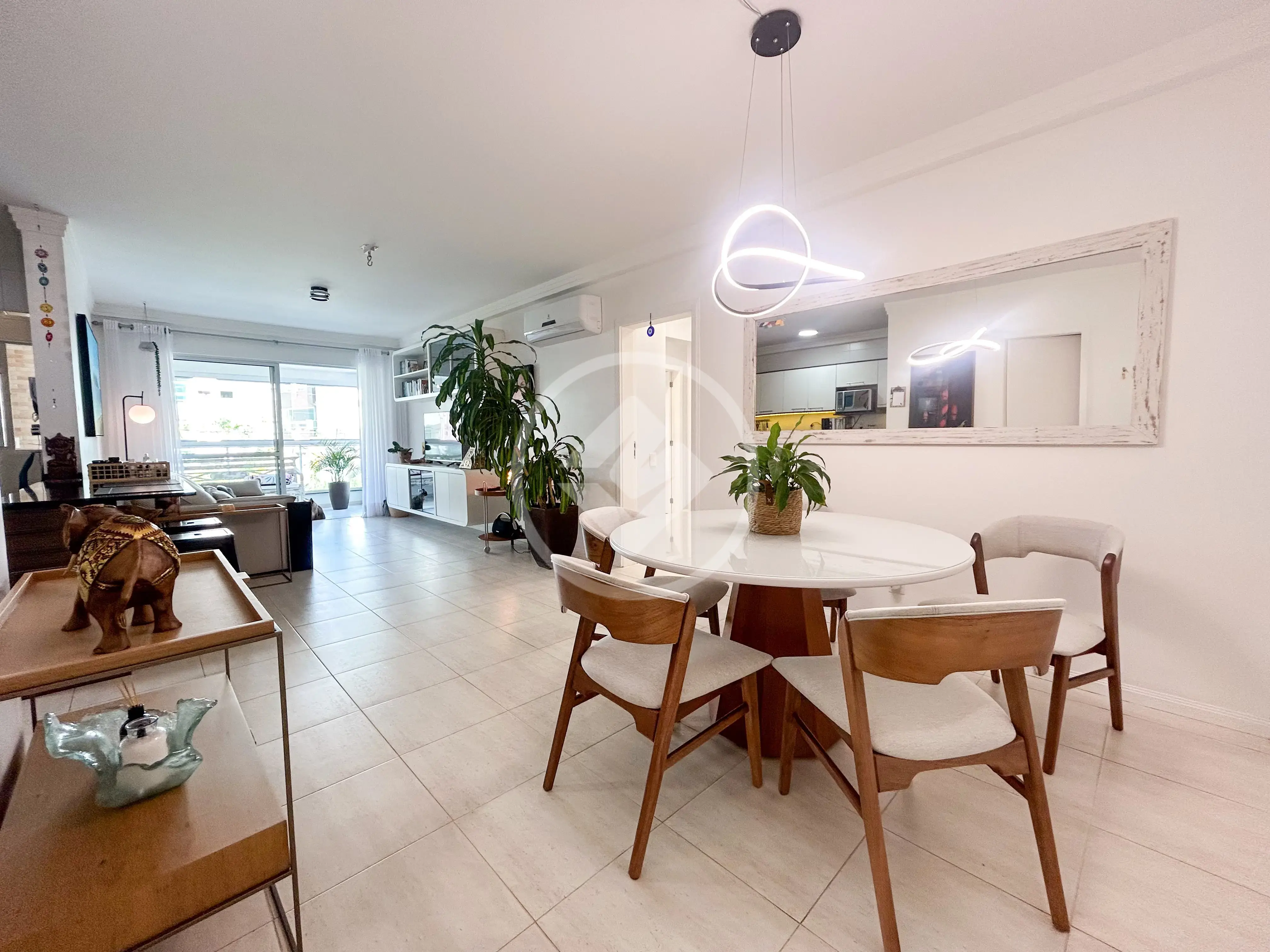 Imagem 1 - Apartamento em Campeche, Florianópolis - SC