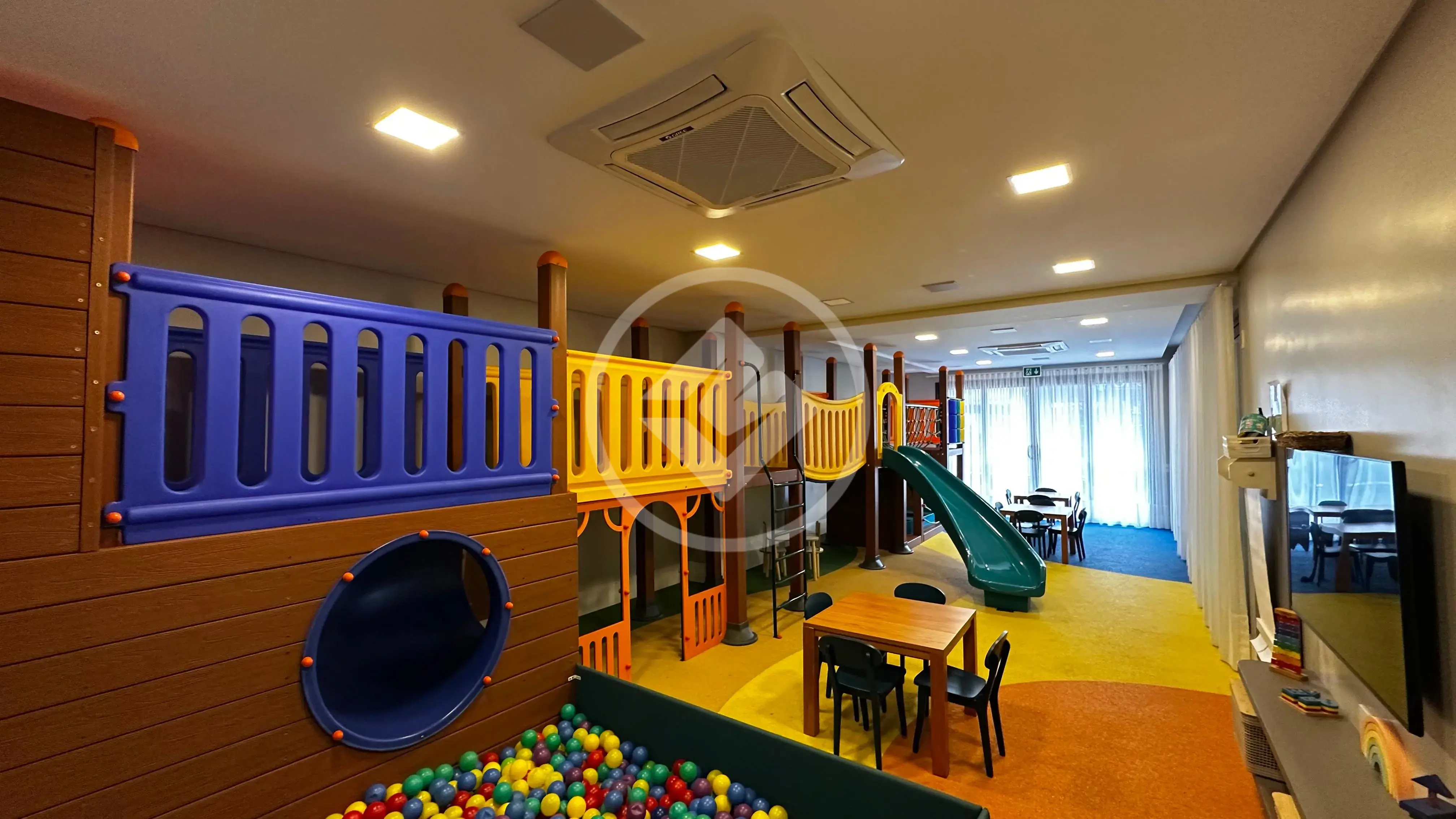 Imagem 4 - Apartamento em CANTO, Florianópolis - SC
