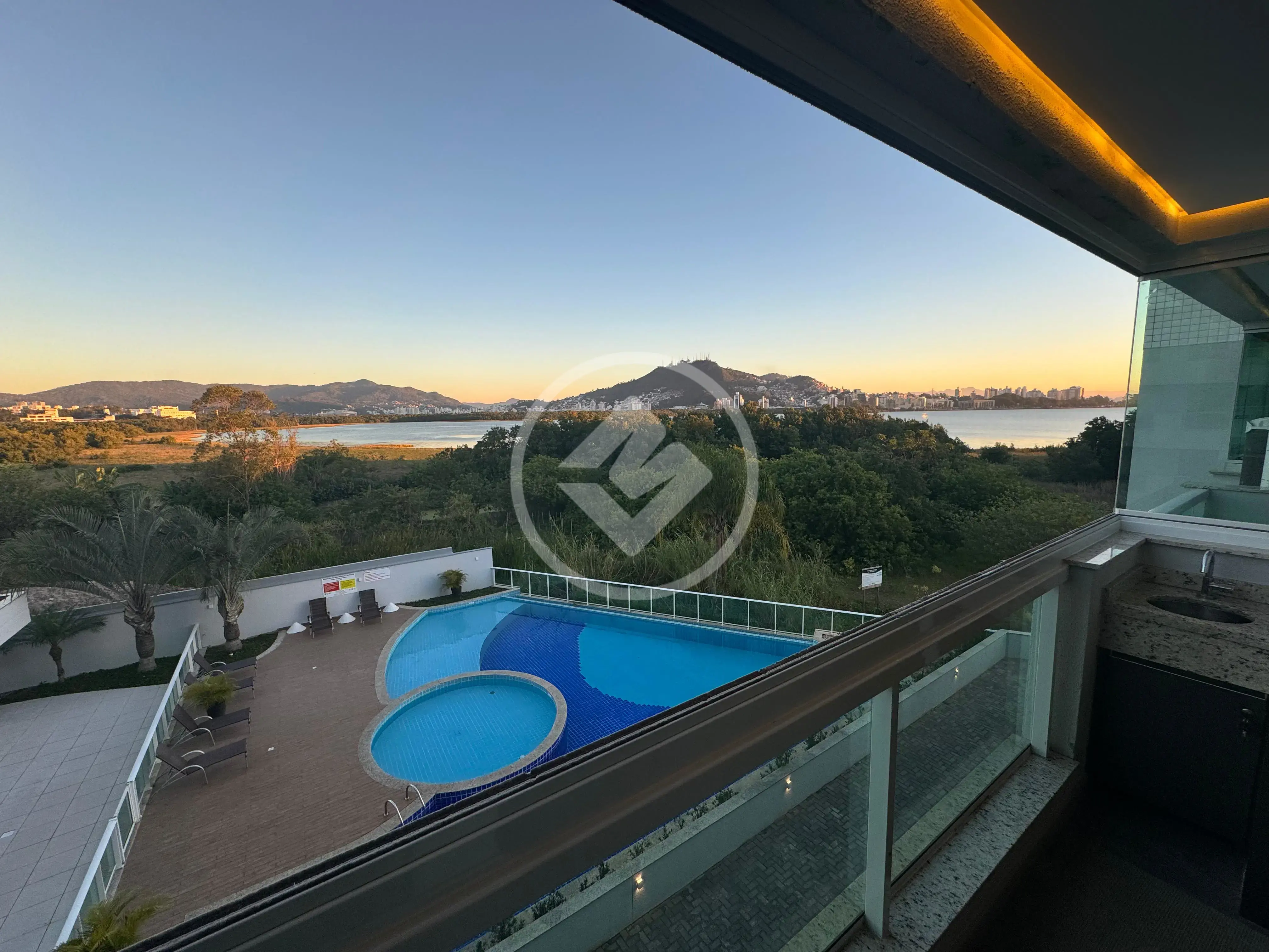 Image 2 - Apartamento em JOAO PAULO, Florianópolis - SC