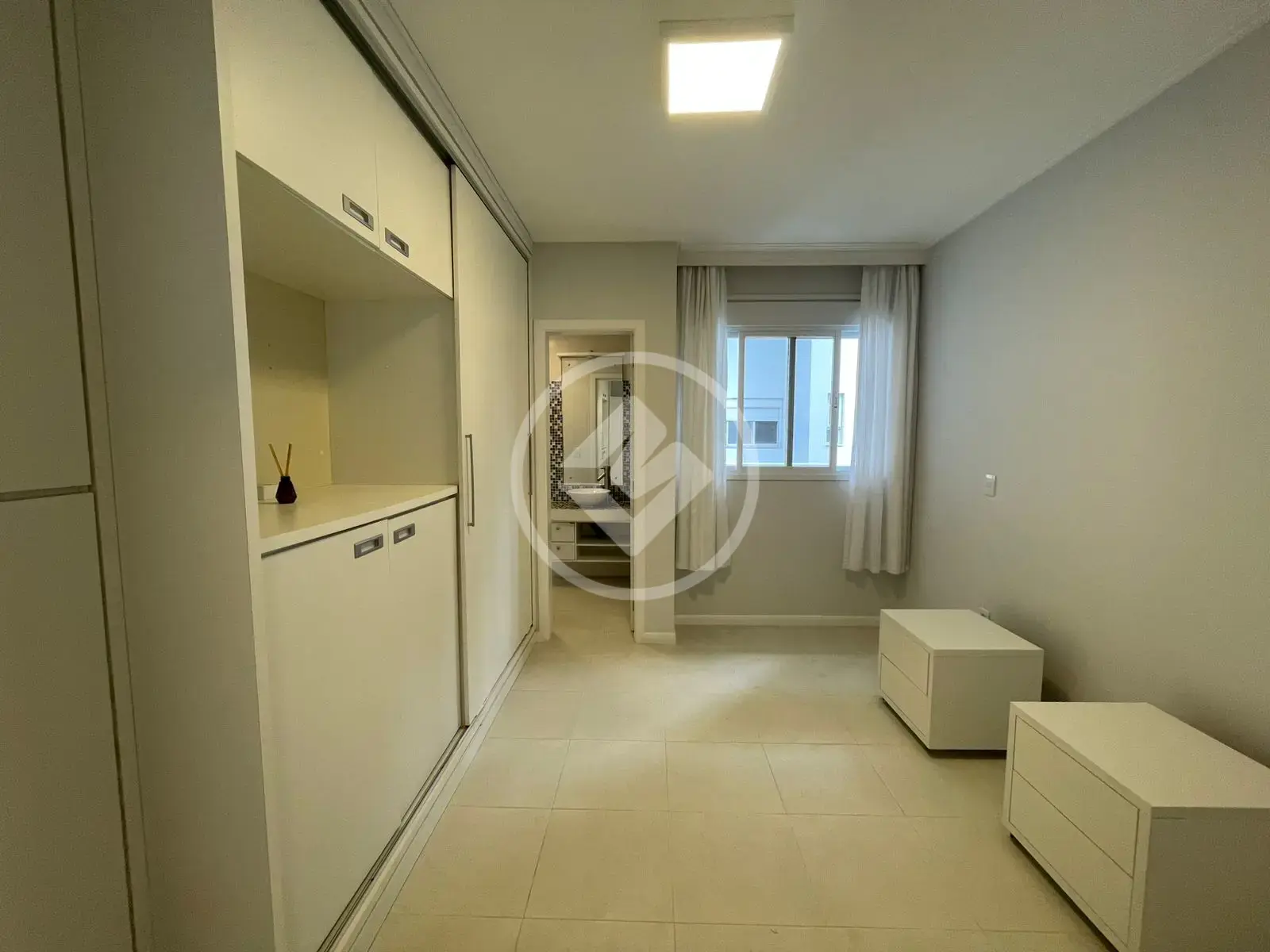 Imagem 6 - Apartamento em JURERÊ, Florianópolis - SC