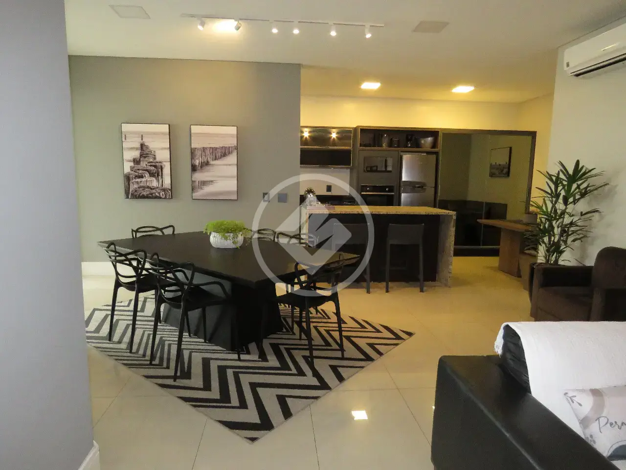 Imagem 1 - Apartamento em Cachoeira do Bom Jesus, Florianópolis - SC