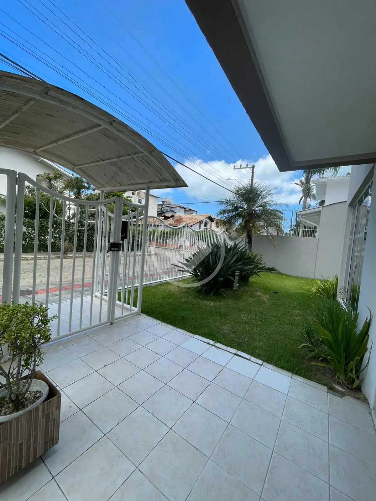 Image 14 - Apartamento em CANASVIEIRAS, Florianópolis - SC