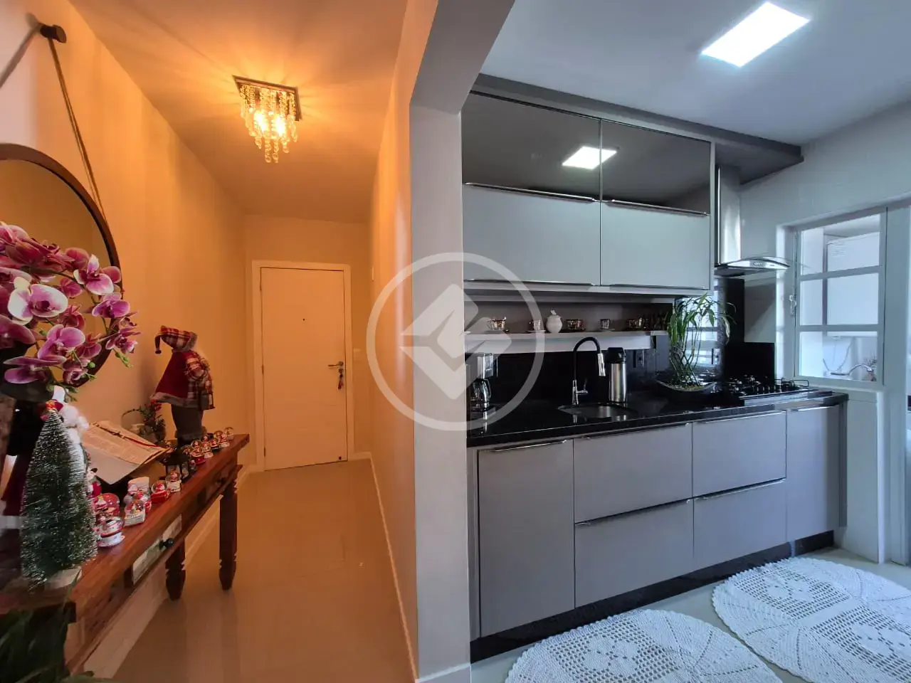 Imagem 1 - Apartamento em Barreiros, São José - SC