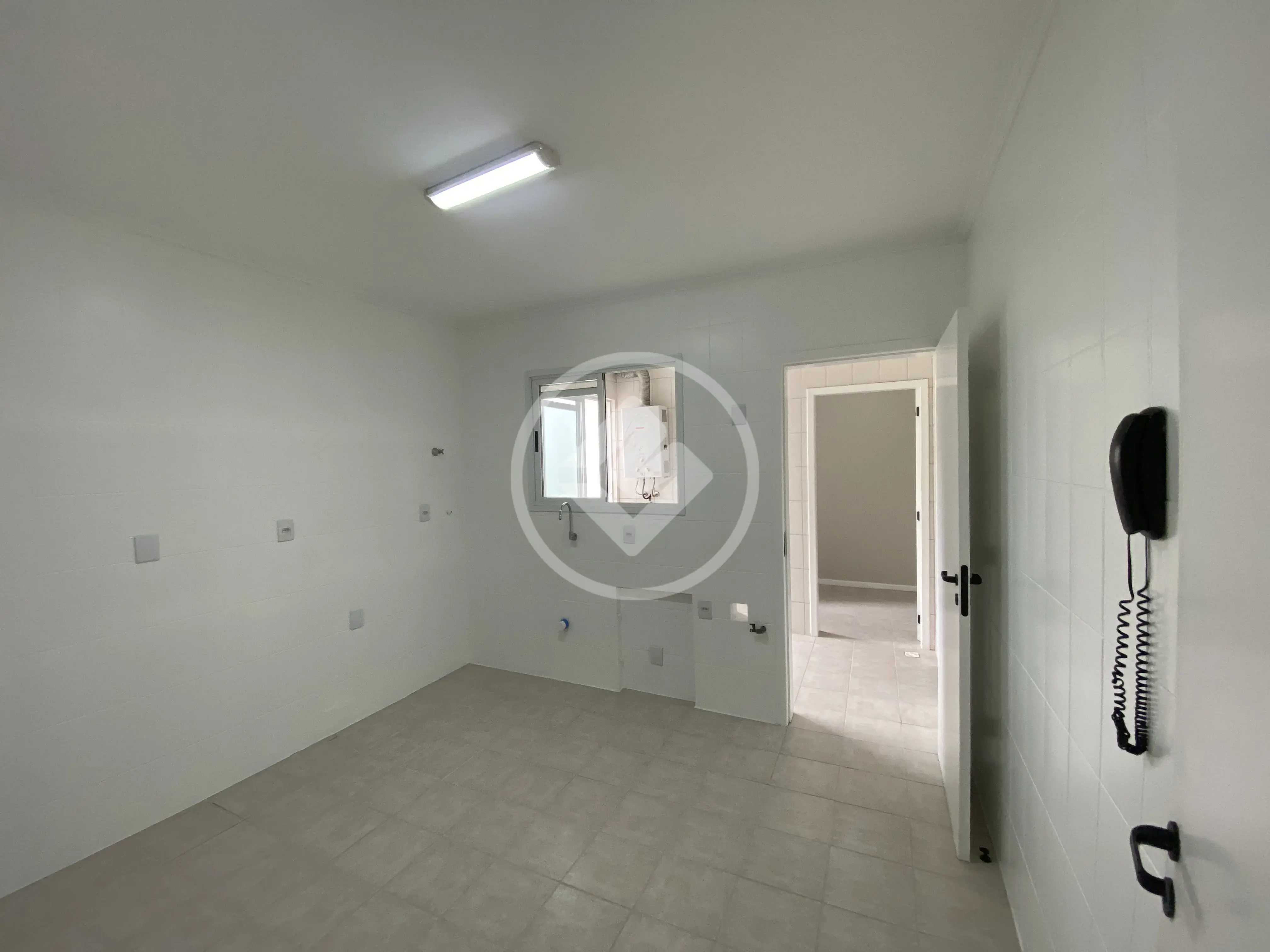Imagem 2 - Apartamento em Córrego Grande, Florianópolis - SC