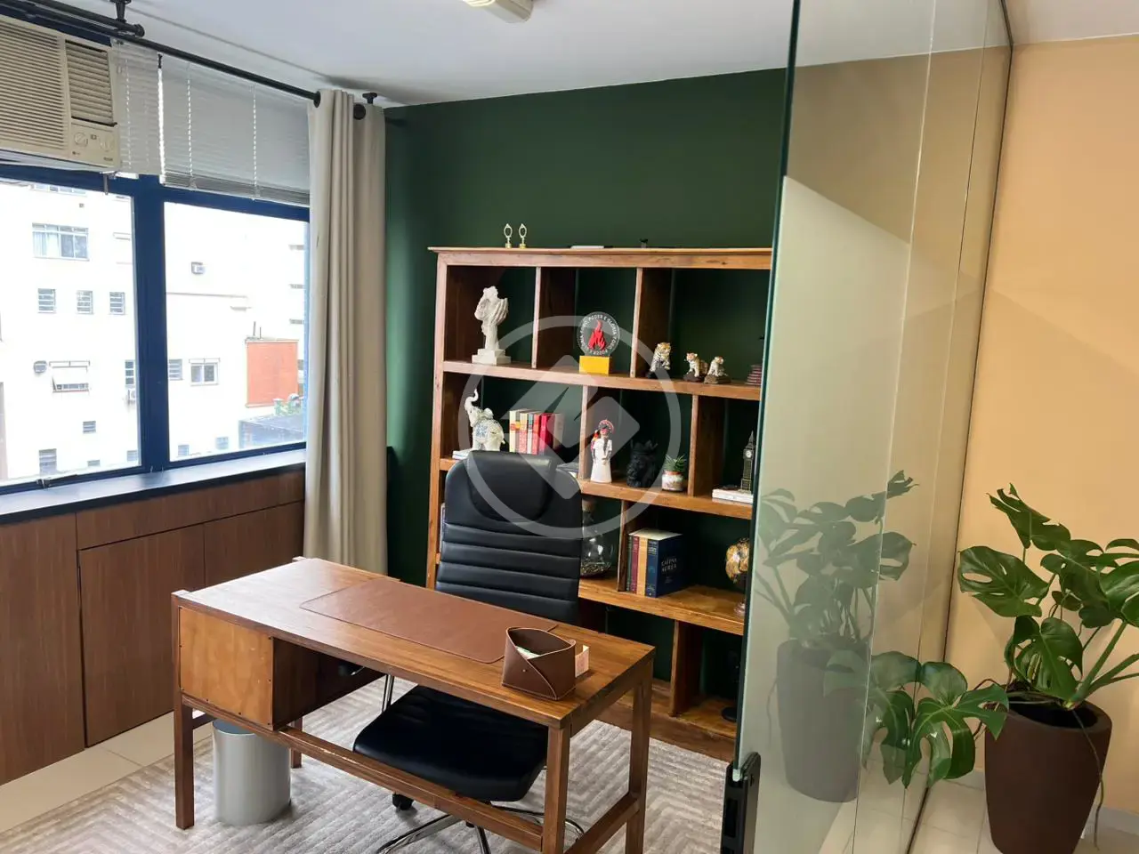 Imagem 1 - Sala Comercial em Centro, Florianópolis - SC