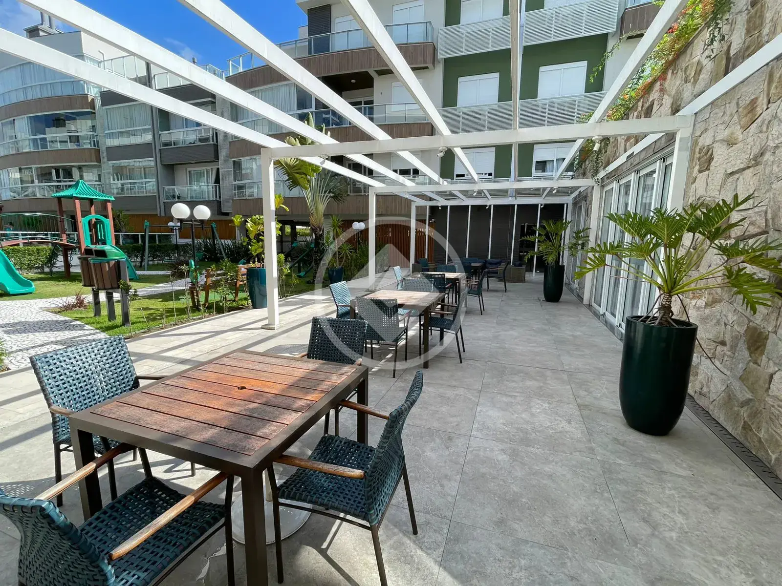 Imagem 1 - Apartamento em Campeche, Florianópolis - SC