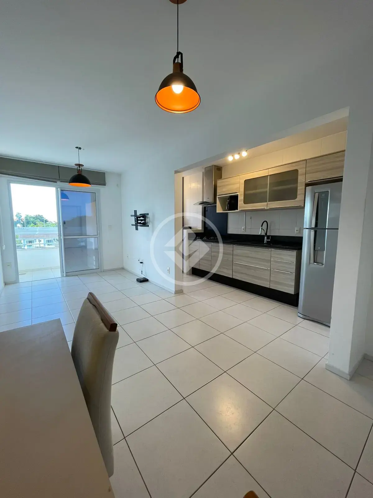 Imagem 1 - Apartamento em CANASVIEIRAS, Florianópolis - SC