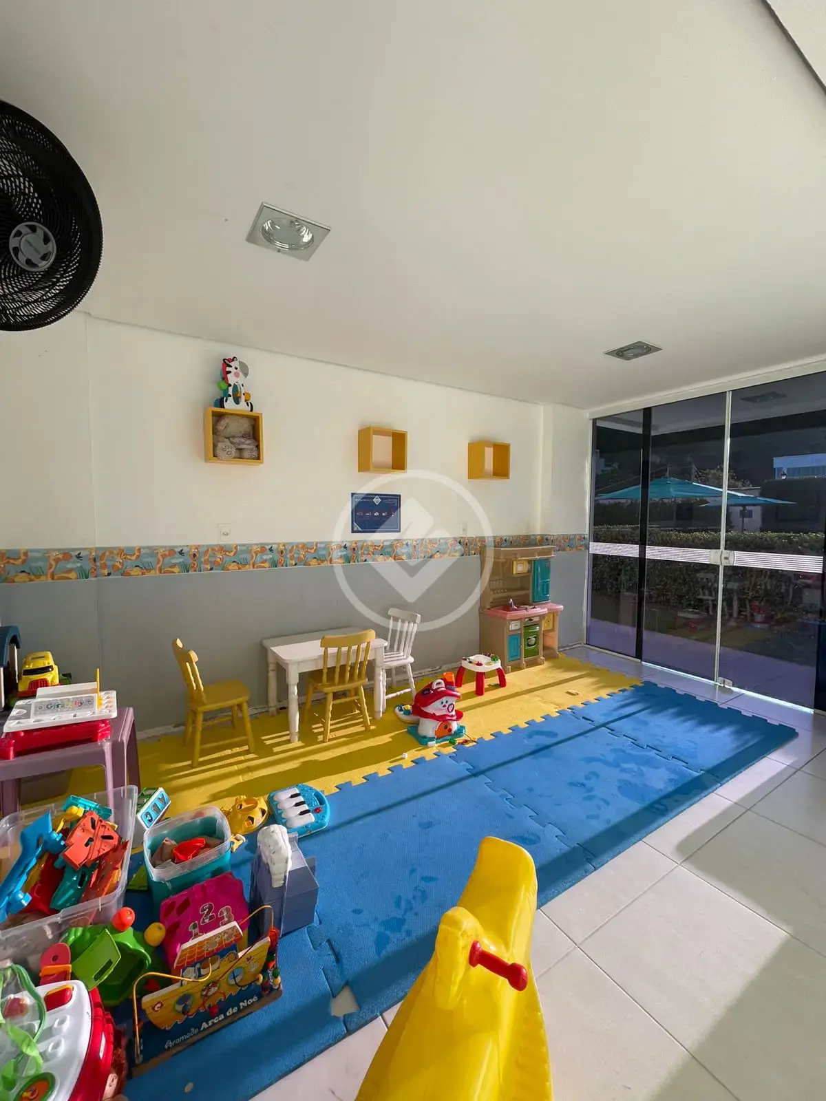 Image 18 - Apartamento em CANASVIEIRAS, Florianópolis - SC