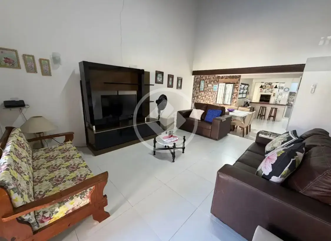 Imagem 2 - Casa em CANASVIEIRAS, Florianópolis - SC