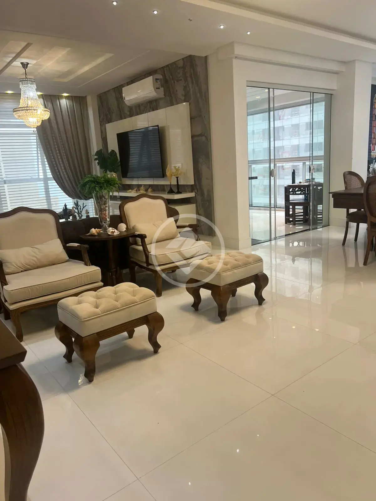 Imagem 1 - Apartamento em Meia Praia, Itapema - SC