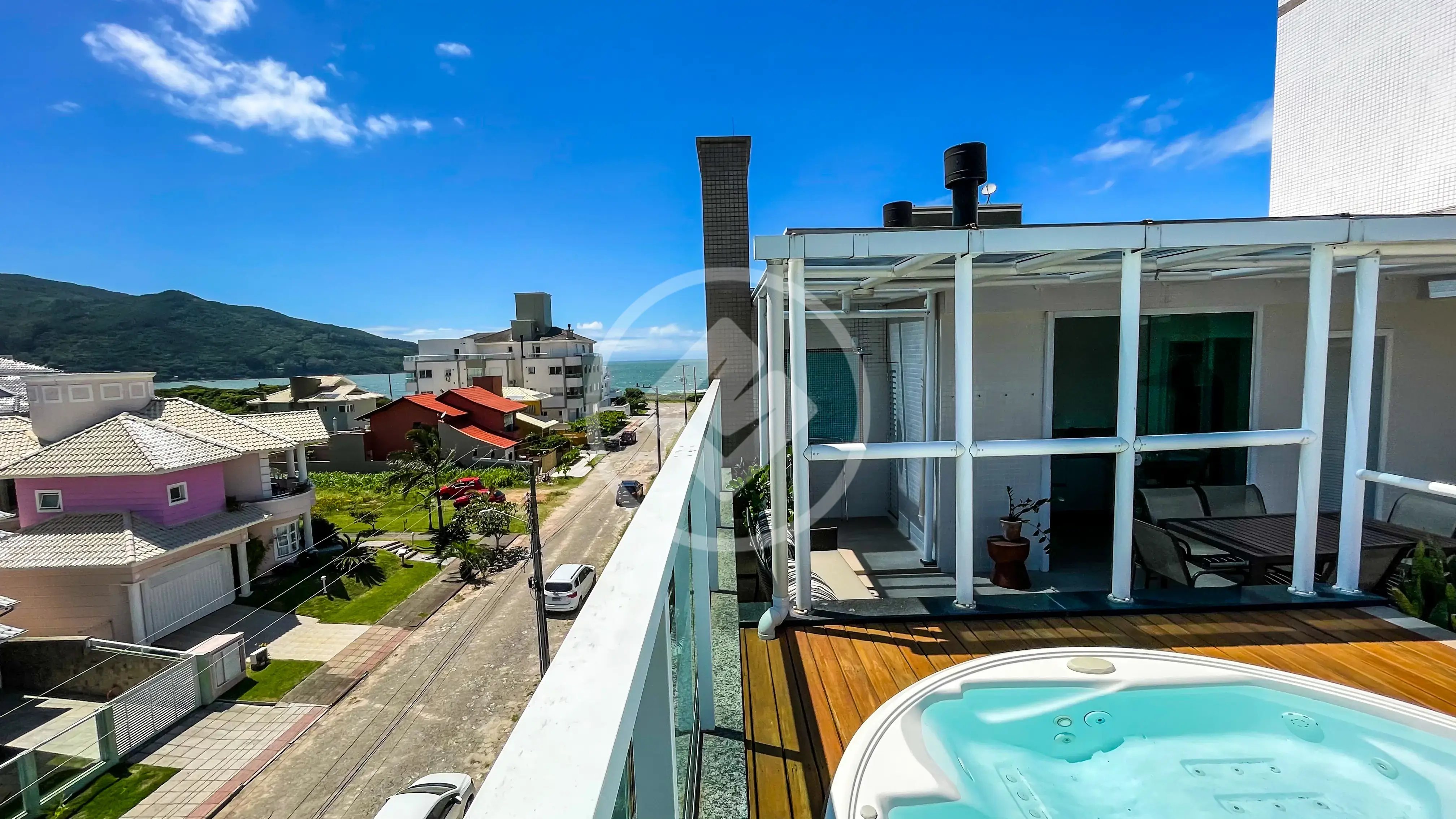 Imagem 1 - Cobertura em Pântano do Sul, Florianópolis - SC