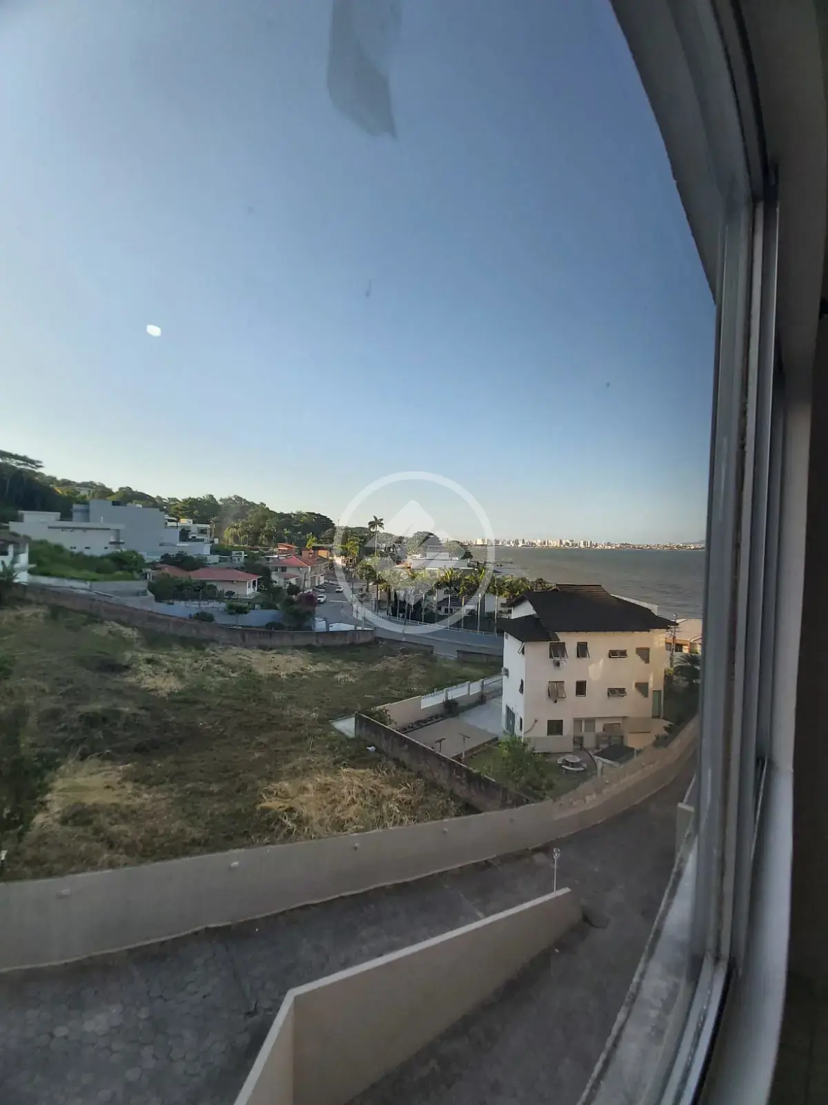 Imagem 2 - Apartamento em Ponta de Baixo, São José - SC