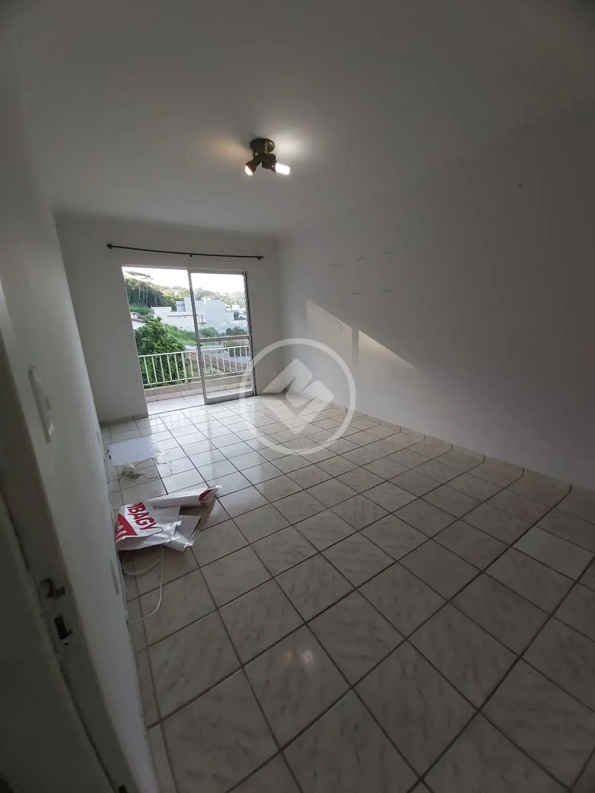Imagem 1 - Apartamento em Ponta de Baixo, São José - SC
