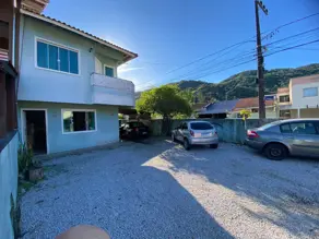 Sobrado Potecas, São José - SC — foto 1