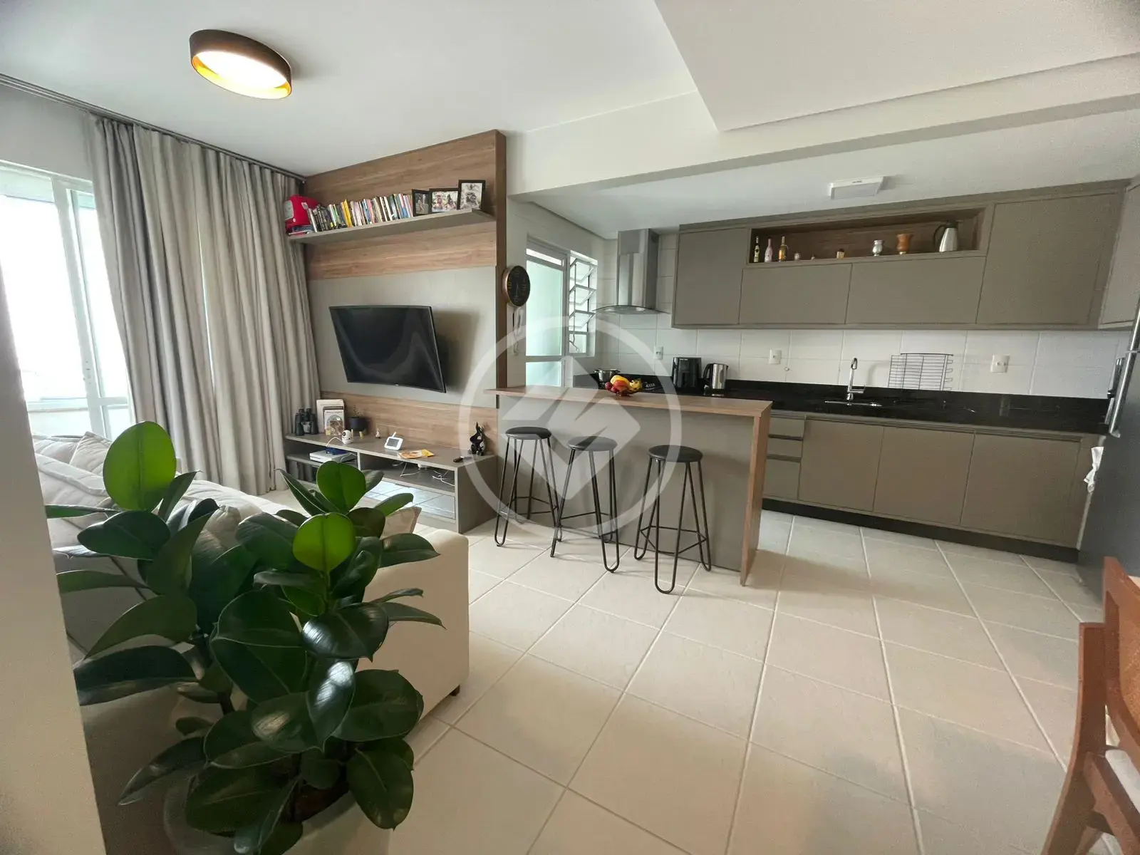Imagem 1 - Apartamento em Capoeiras, Florianópolis - SC