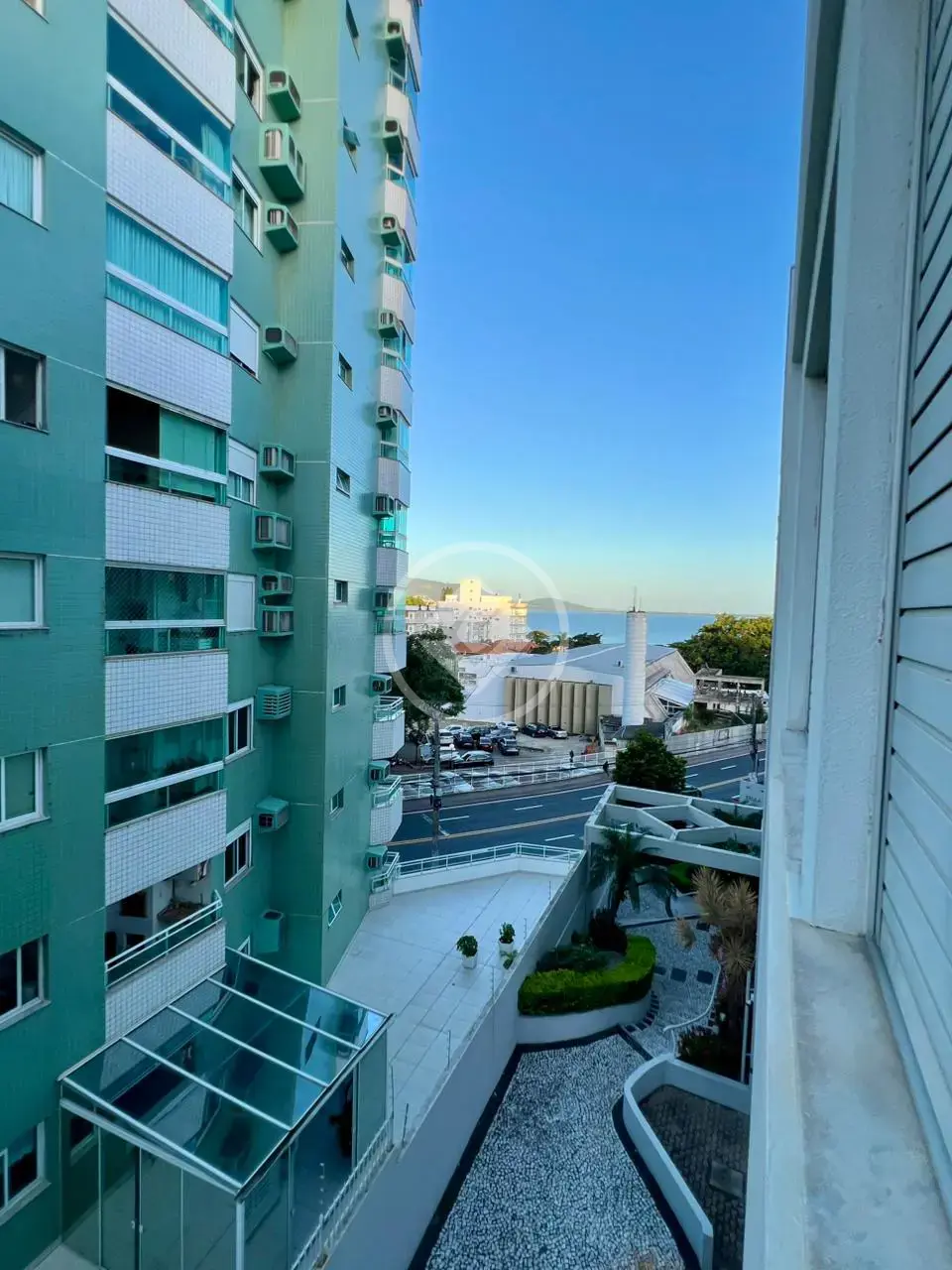 Imagem 2 - Apartamento em COQUEIROS, Florianópolis - SC