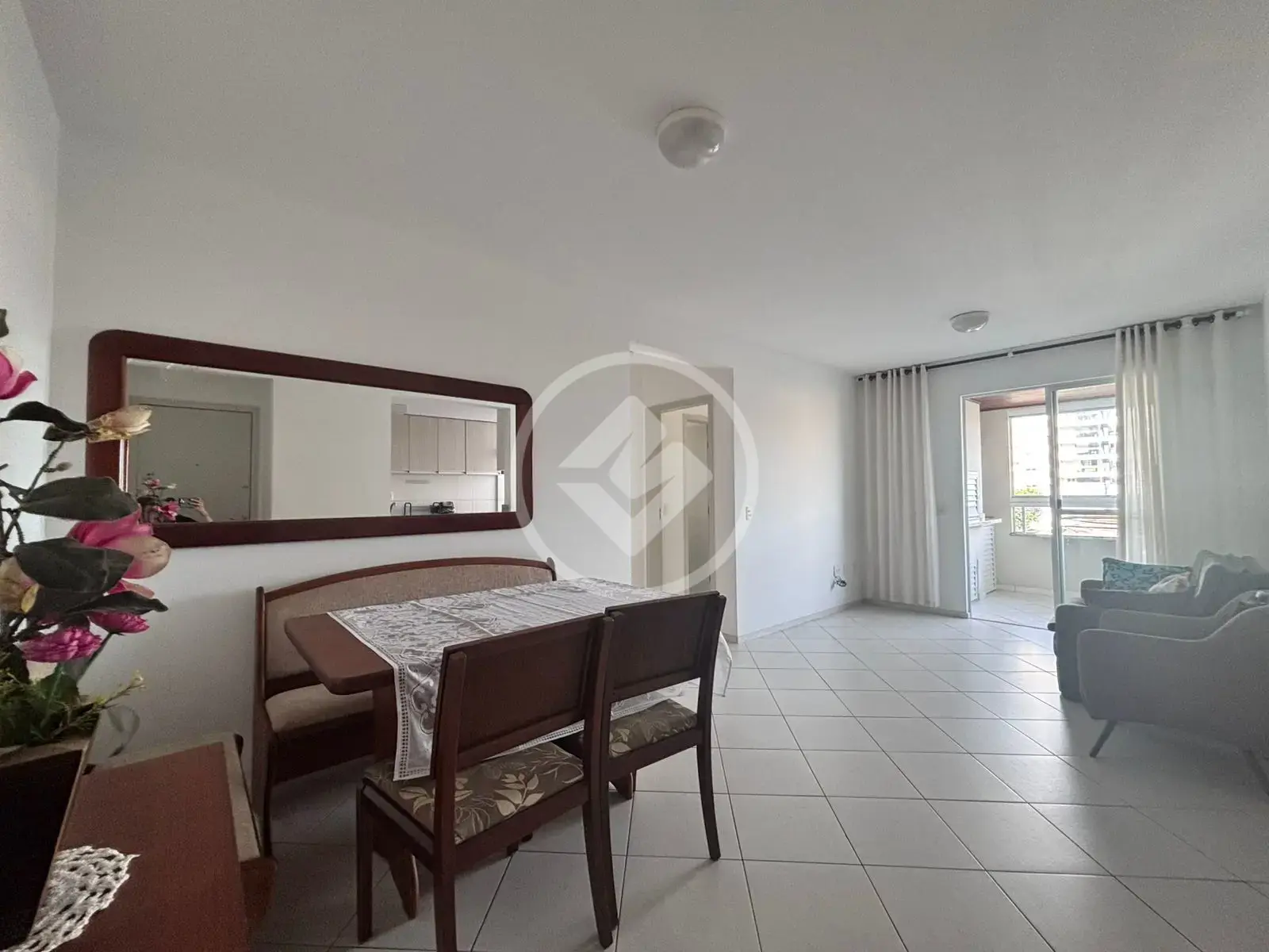 Imagem 1 - Apartamento em Barreiros, São José - SC