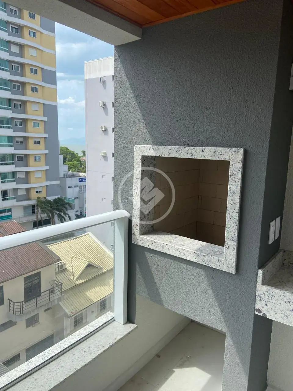 Imagem 1 - Apartamento em Barreiros, São José - SC