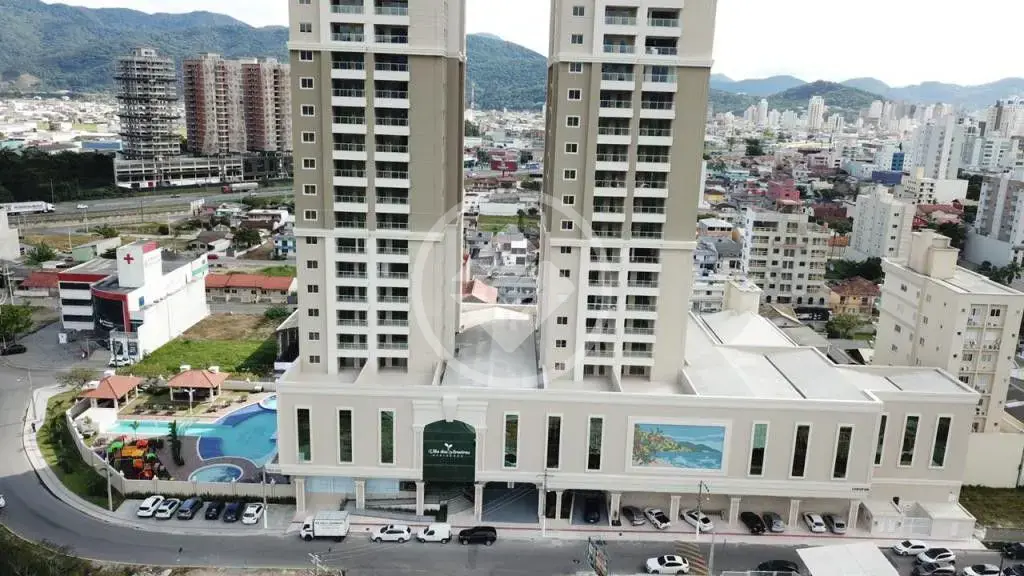 Imagem 3 - Apartamento em Meia Praia, Itapema - SC